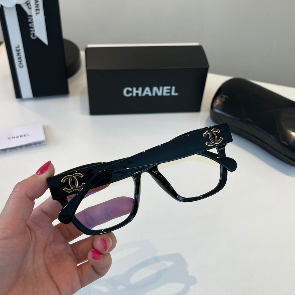 Chanel Oversized Silver Lens Sunglasses for Women - detail image 8