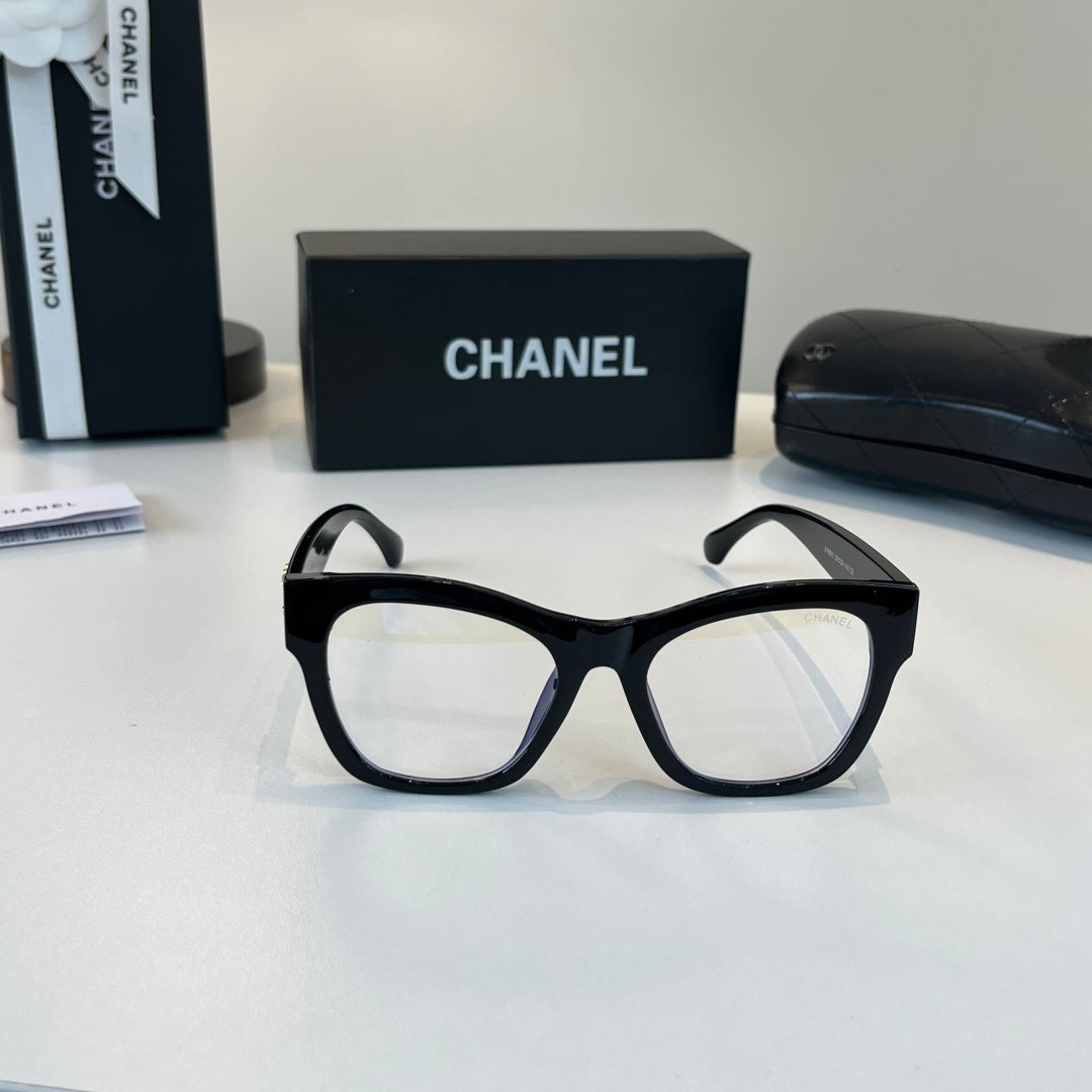 Chanel Oversized Silver Lens Sunglasses for Women - detail image 2
