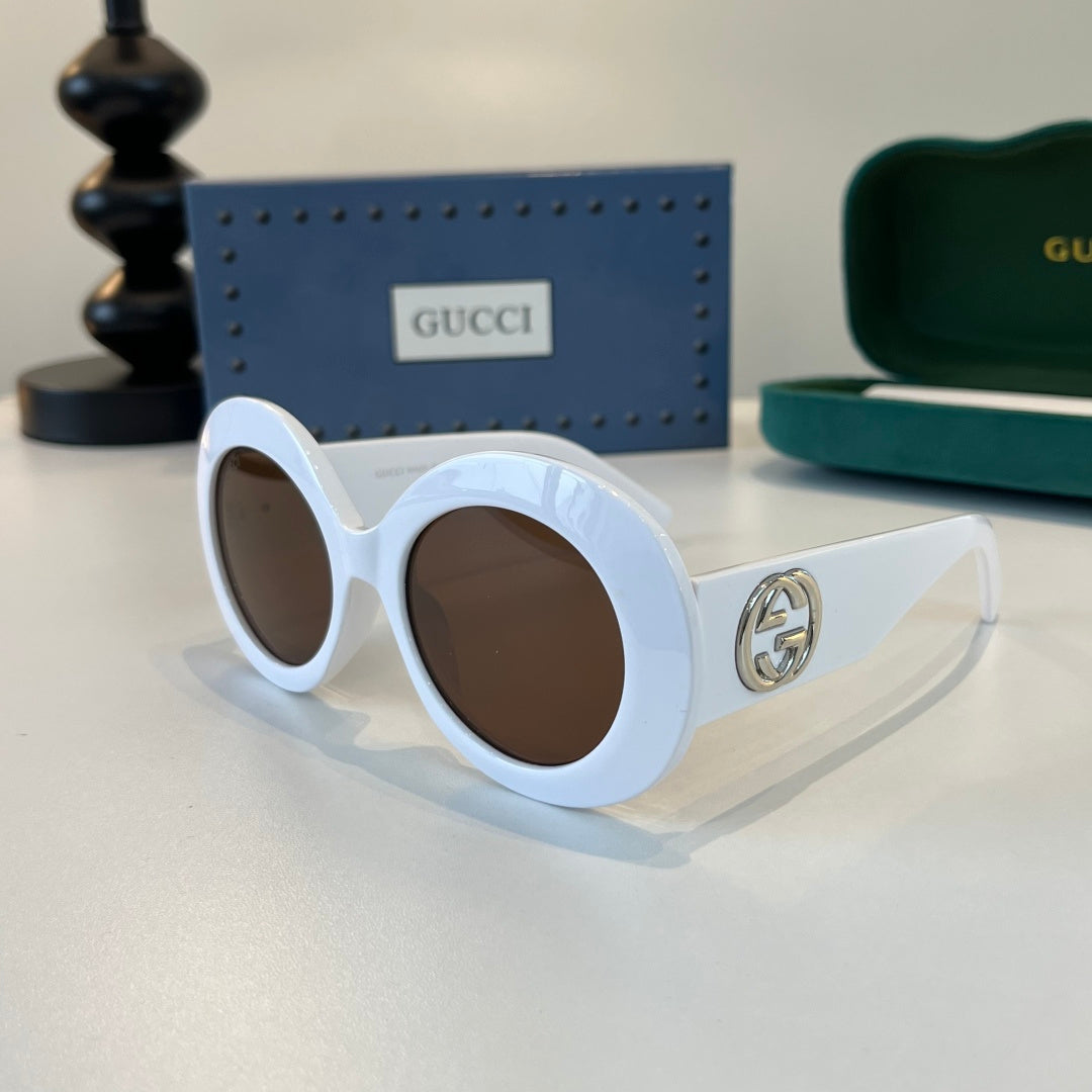 Gucci Oversized Brown Lens Sunglasses for Women - detail image 3