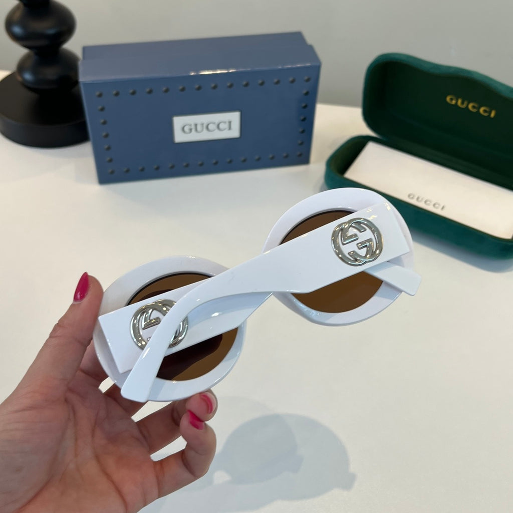 Gucci Oversized Brown Lens Sunglasses for Women - detail image 7