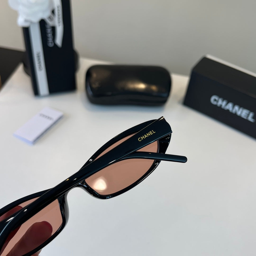 Chanel Cat-Eye Silver Lens Sunglasses for Men & Women - 465126 - detail image 7