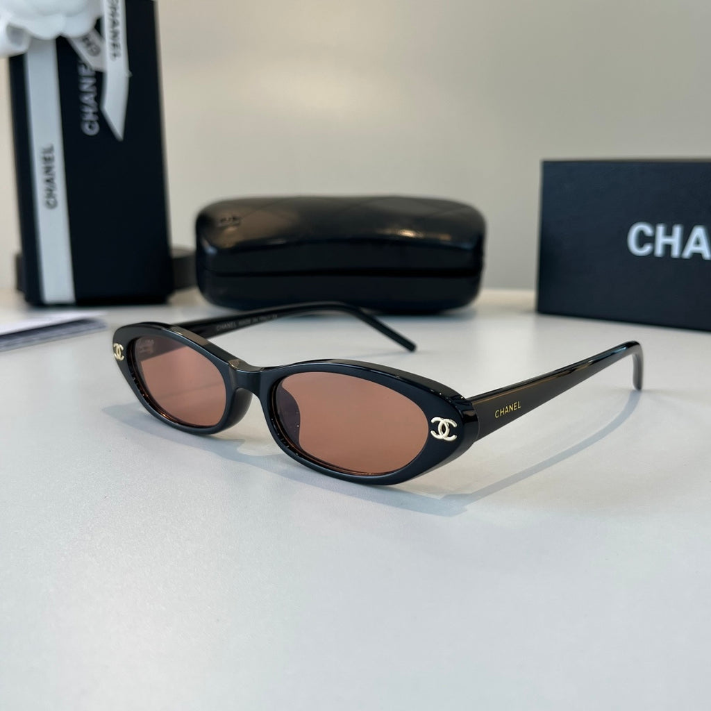 Chanel Cat-Eye Silver Lens Sunglasses for Men & Women - 465126 - detail image 3