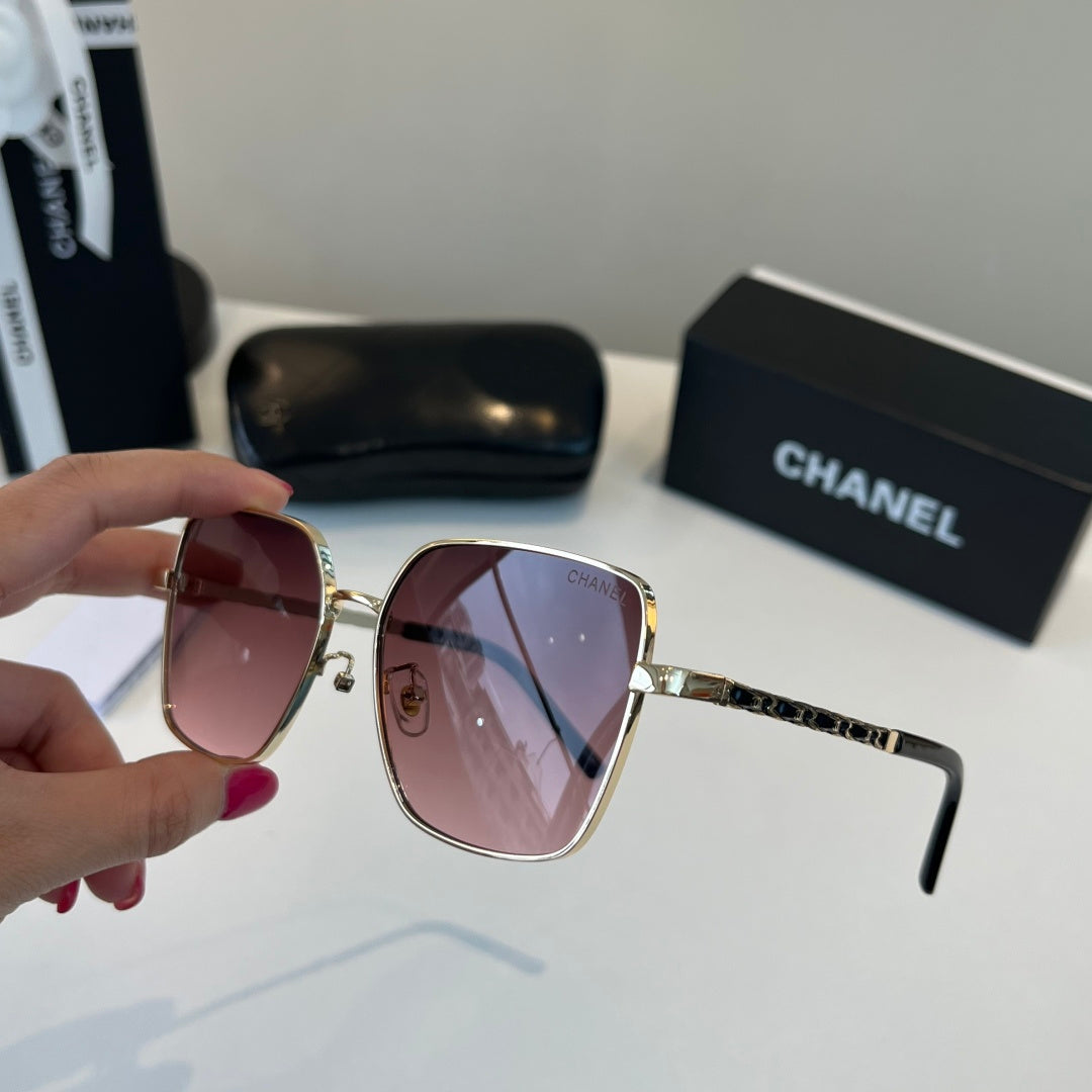 Chanel Fashion Red Lens Sunglasses for Men & Women - 465130 - detail image 4