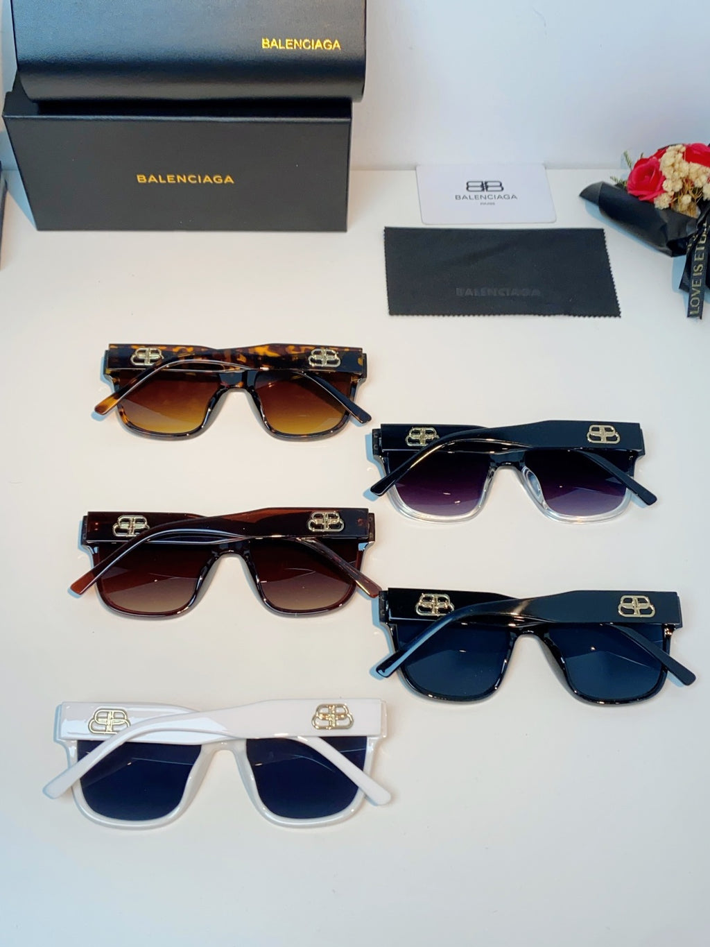 Balenciaga Fashion Black Lens Sunglasses for Men & Women - 358655 - detail image 11