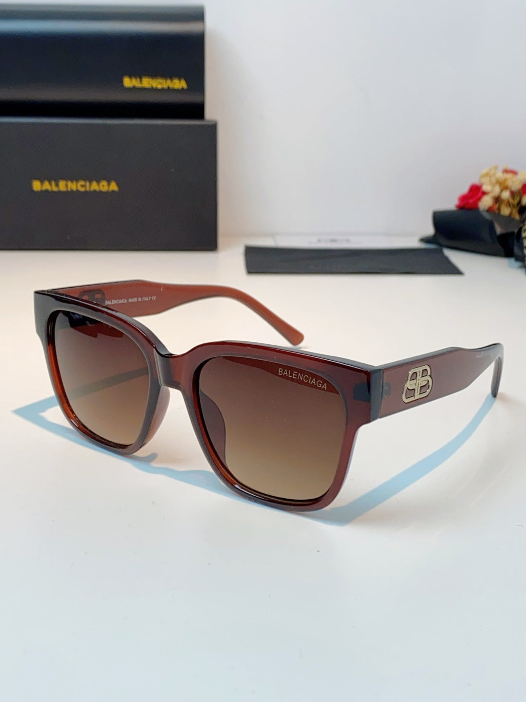 Balenciaga Fashion Red Lens Sunglasses for Men & Women - 358653
