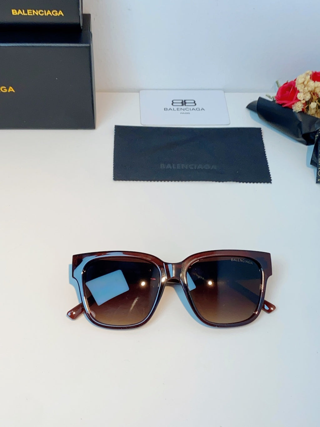 Balenciaga Fashion Red Lens Sunglasses for Men & Women - 358653 - detail image 9