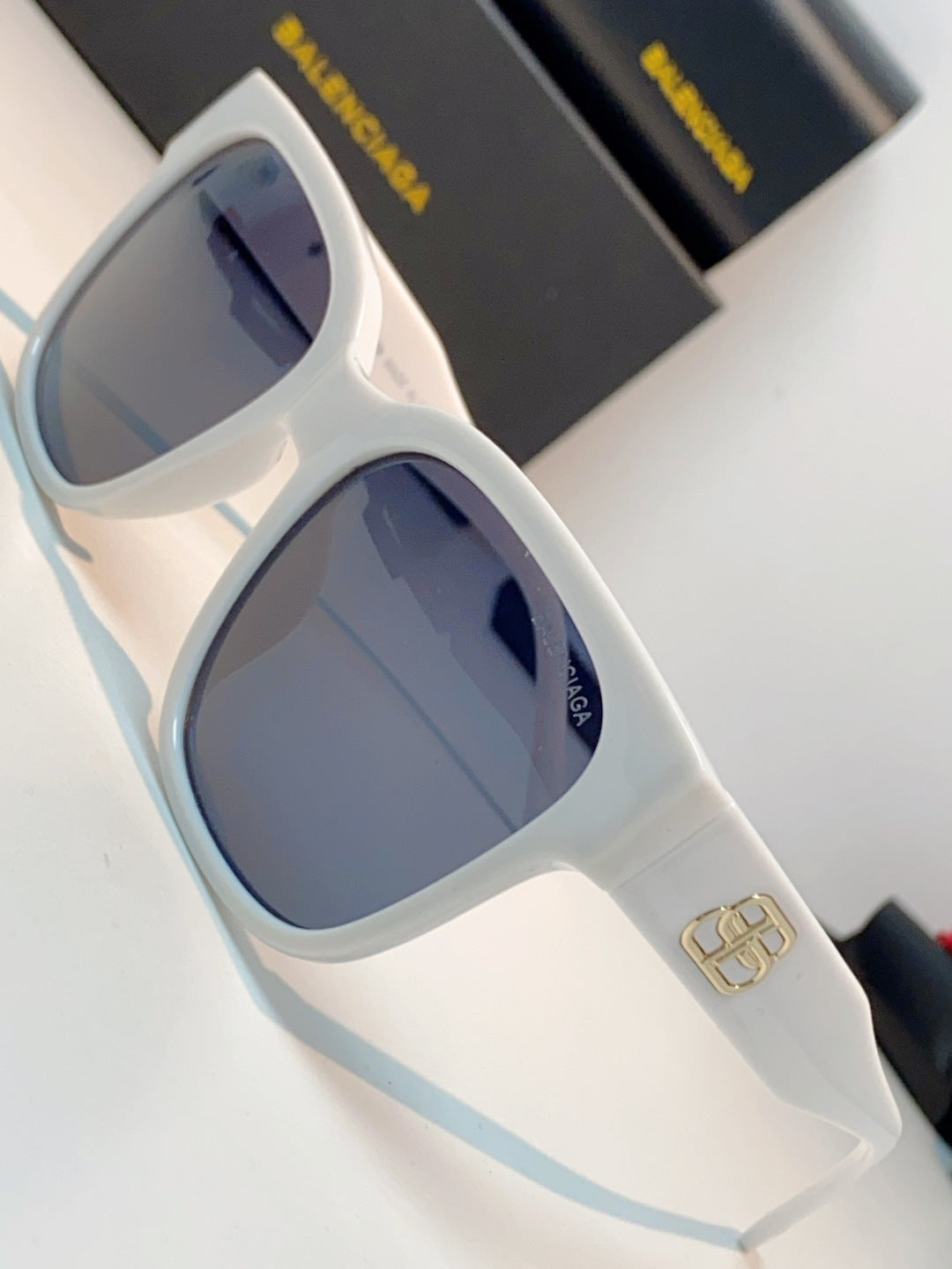 Balenciaga Fashion Silver Lens Sunglasses for Men & Women - 358654 - detail image 7