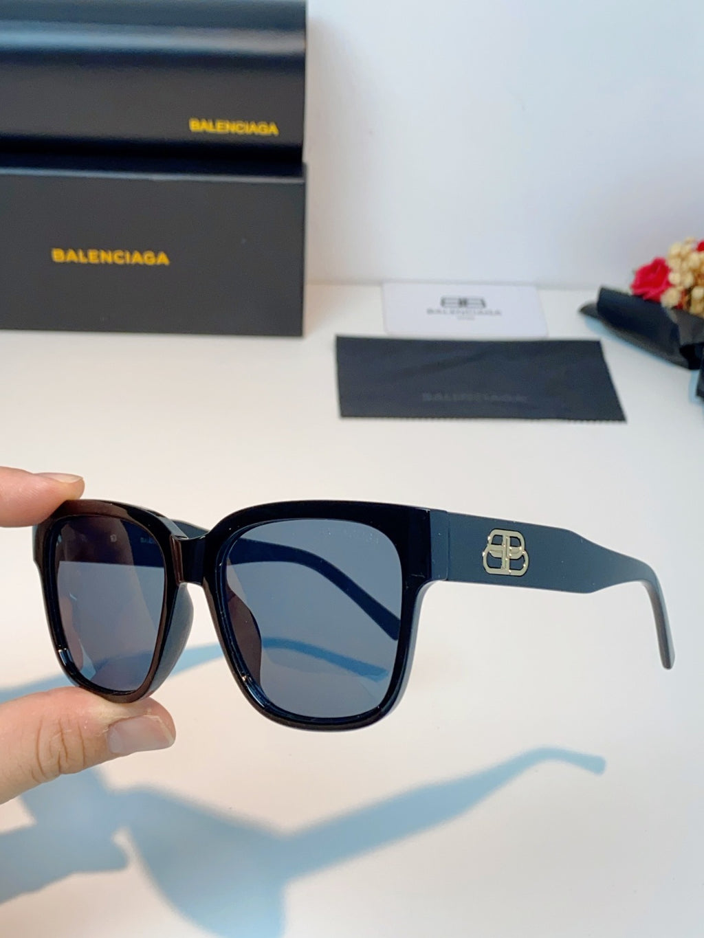 Balenciaga Fashion Red Lens Sunglasses for Men & Women - 358656 - detail image 8