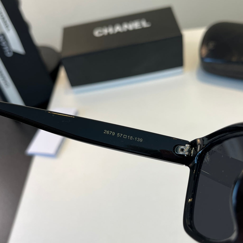 Chanel Fashion Black Lens Sunglasses for Men & Women - 465085 - detail image 9