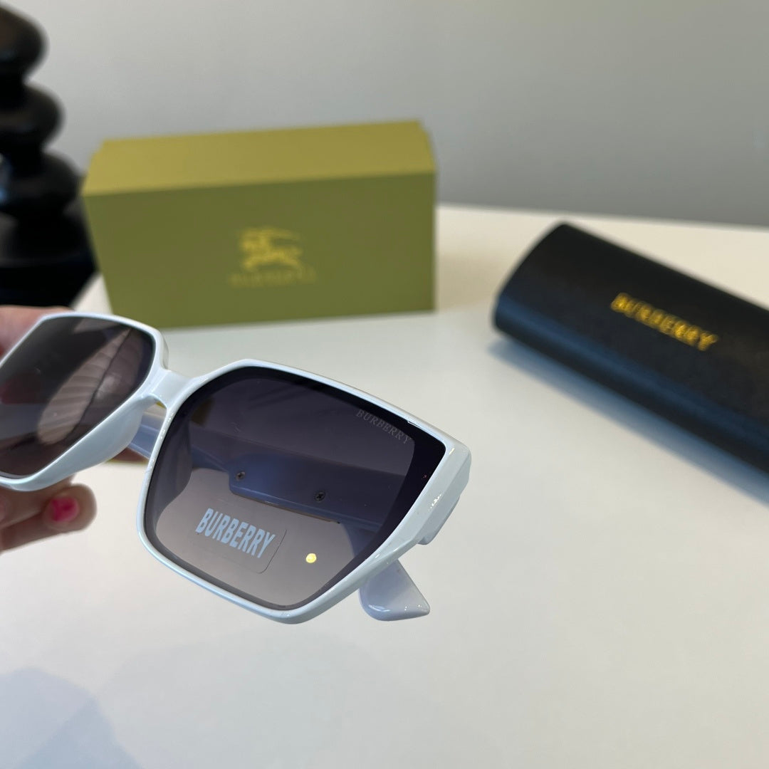 Burberry Fashion Silver Lens Sunglasses for Men & Women - 487416 - detail image 5