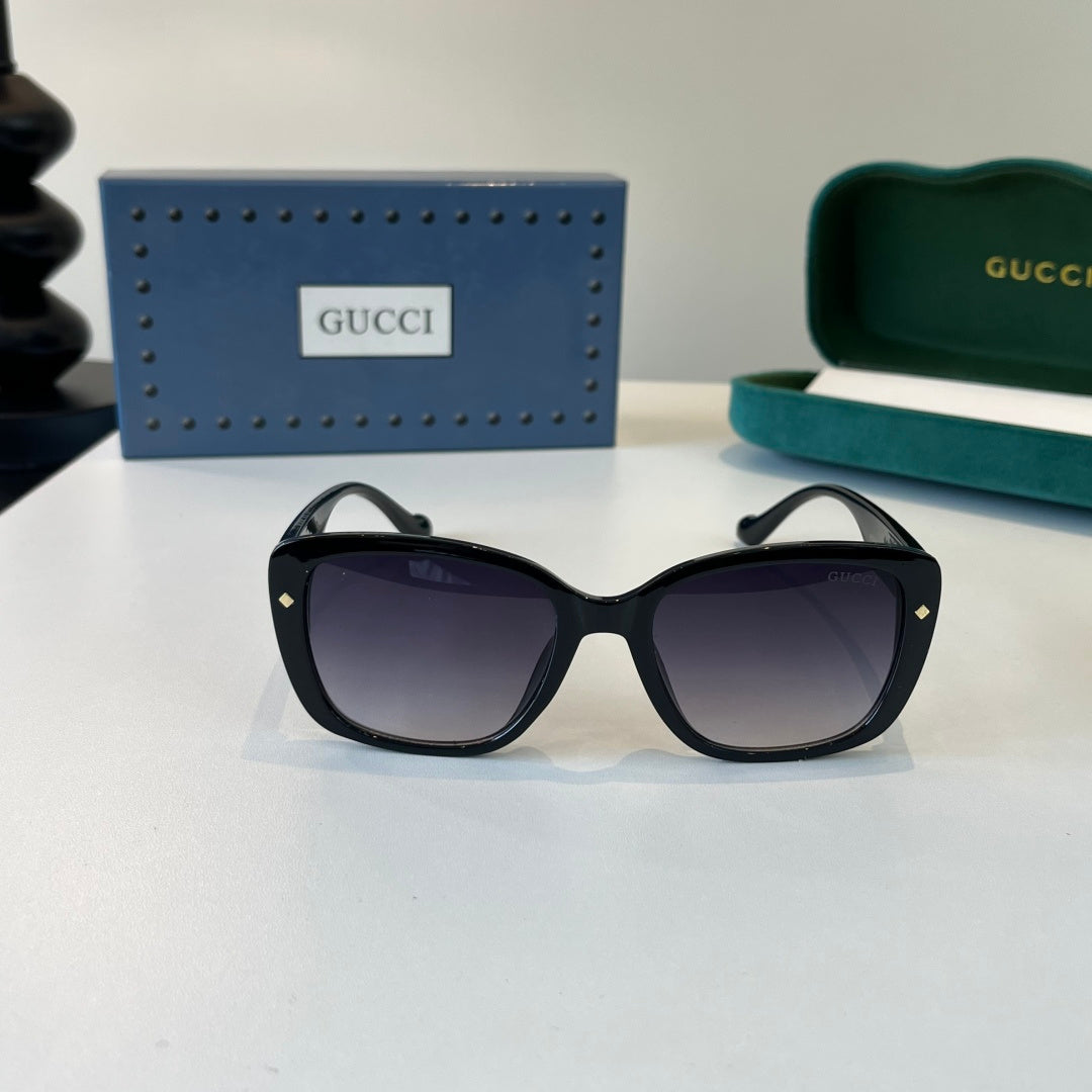 Gucci Oversized Black Lens Sunglasses for Women - 431400 - detail image 2