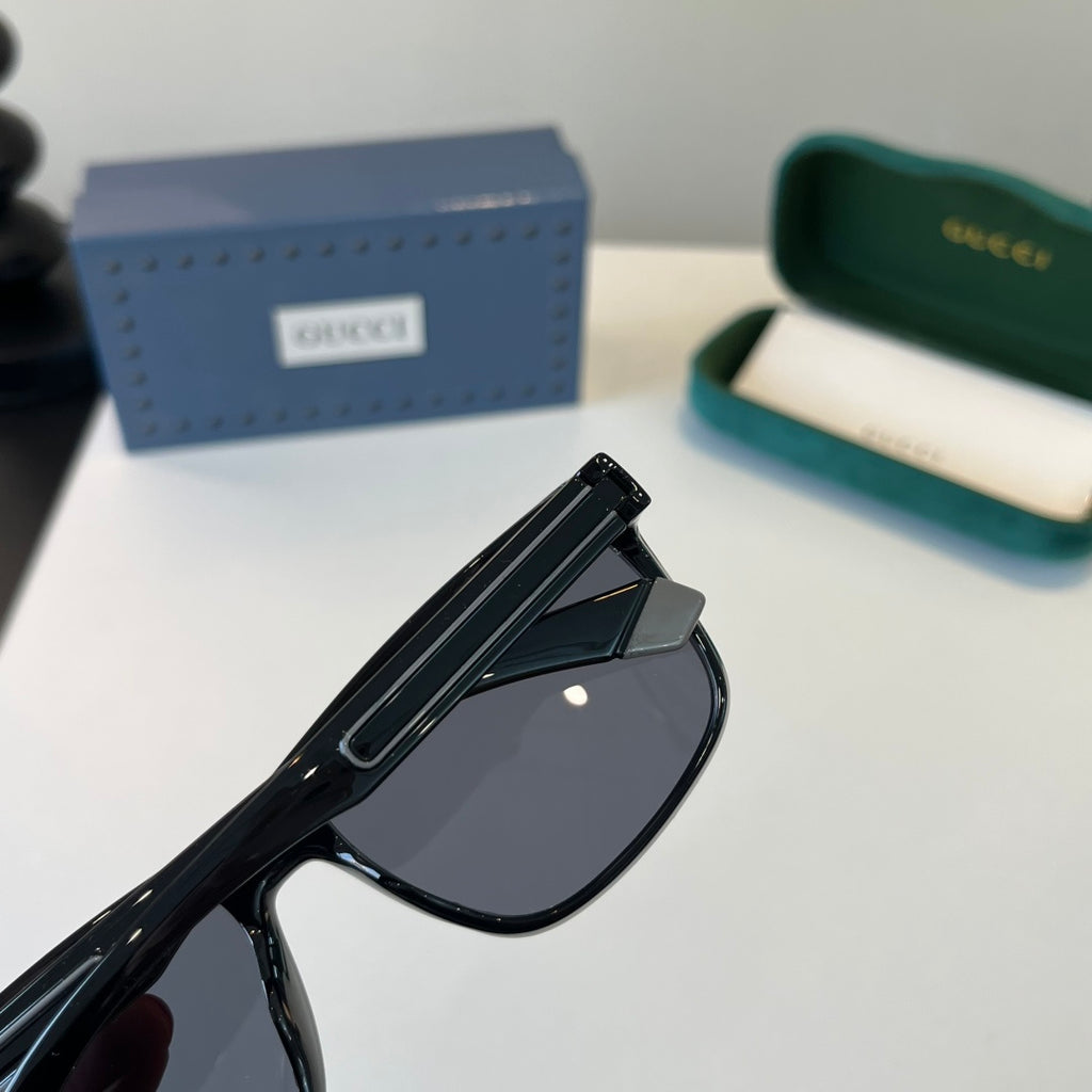 Gucci Fashion Black Lens Sunglasses for Men & Women - 431402 - detail image 8