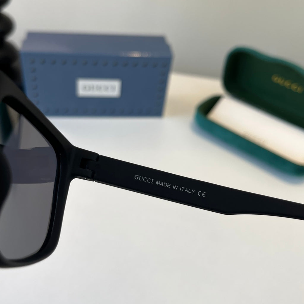 Gucci Fashion Black Lens Sunglasses for Men & Women - 431403 - detail image 11