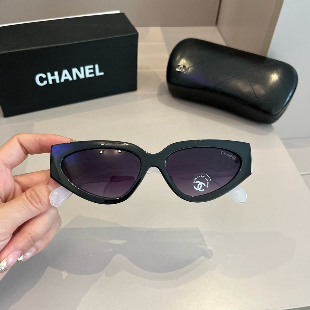 Chanel Fashion Silver Lens Sunglasses for Men & Women - 493464 - detail image 4
