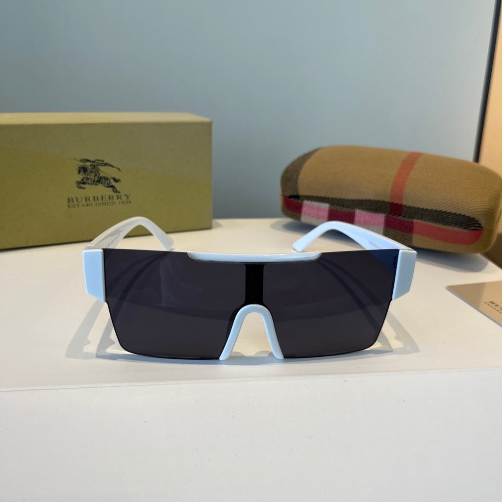 Burberry Fashion Silver Lens Sunglasses for Men & Women - 399122 - detail image 2