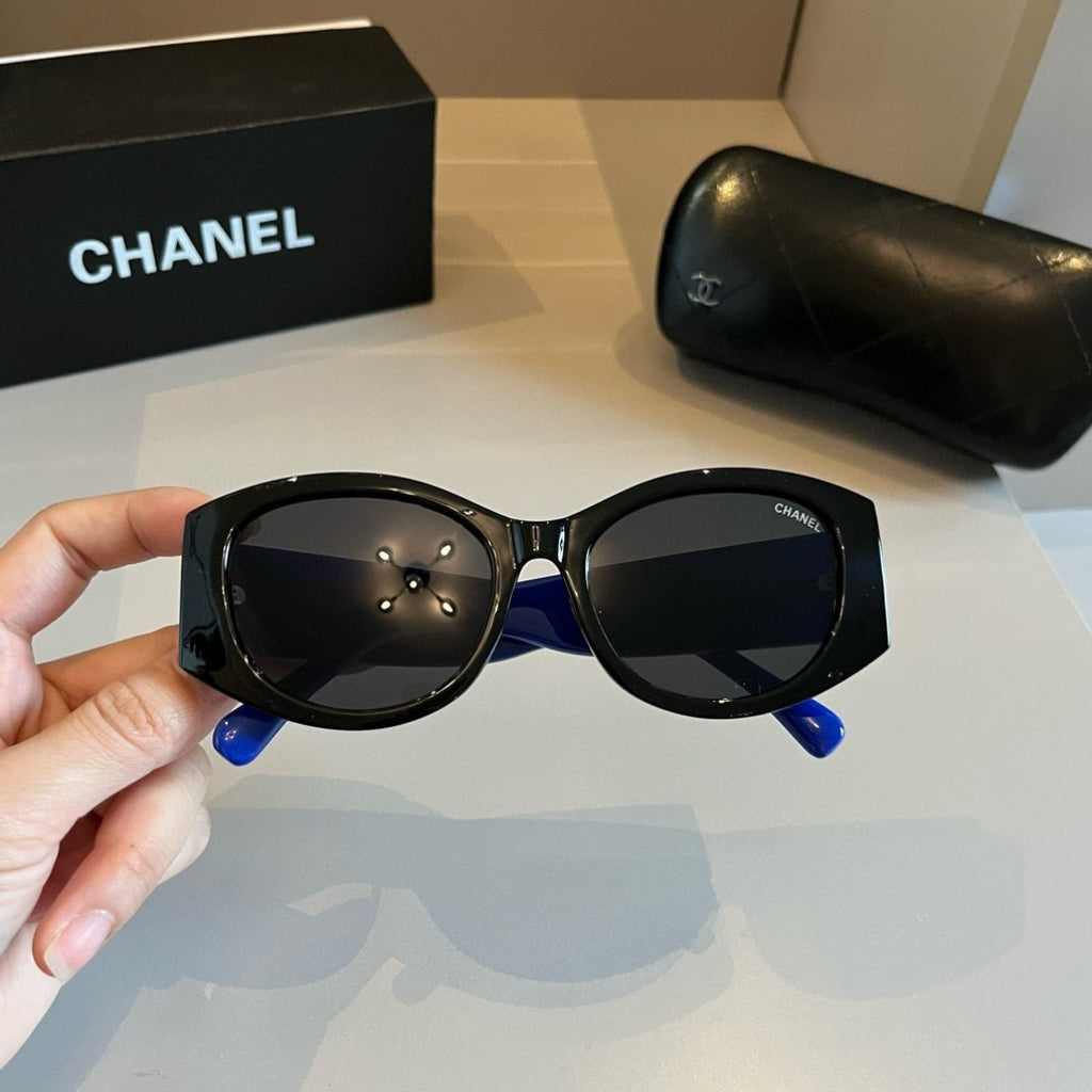 Chanel Fashion Blue Lens Sunglasses for Men & Women - 465088 - detail image 6