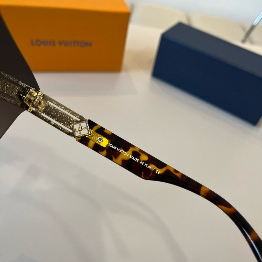 Louis Vuitton Metal Aviator Brown Lens Sunglasses for Men & Women - 431149 - detail image 7