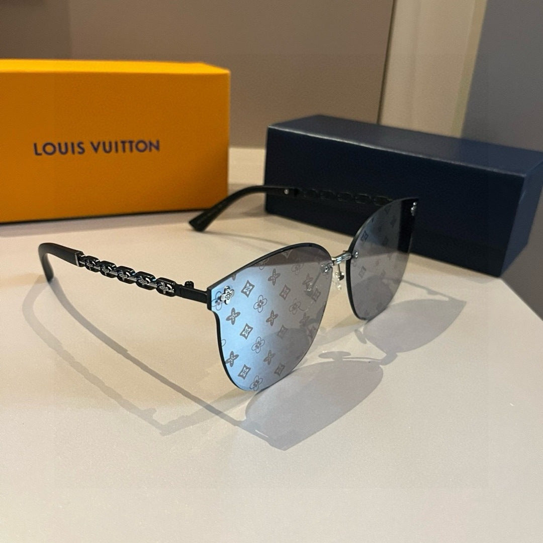 Louis Vuitton Fashion Gold Lens Sunglasses for Men & Women - 431150