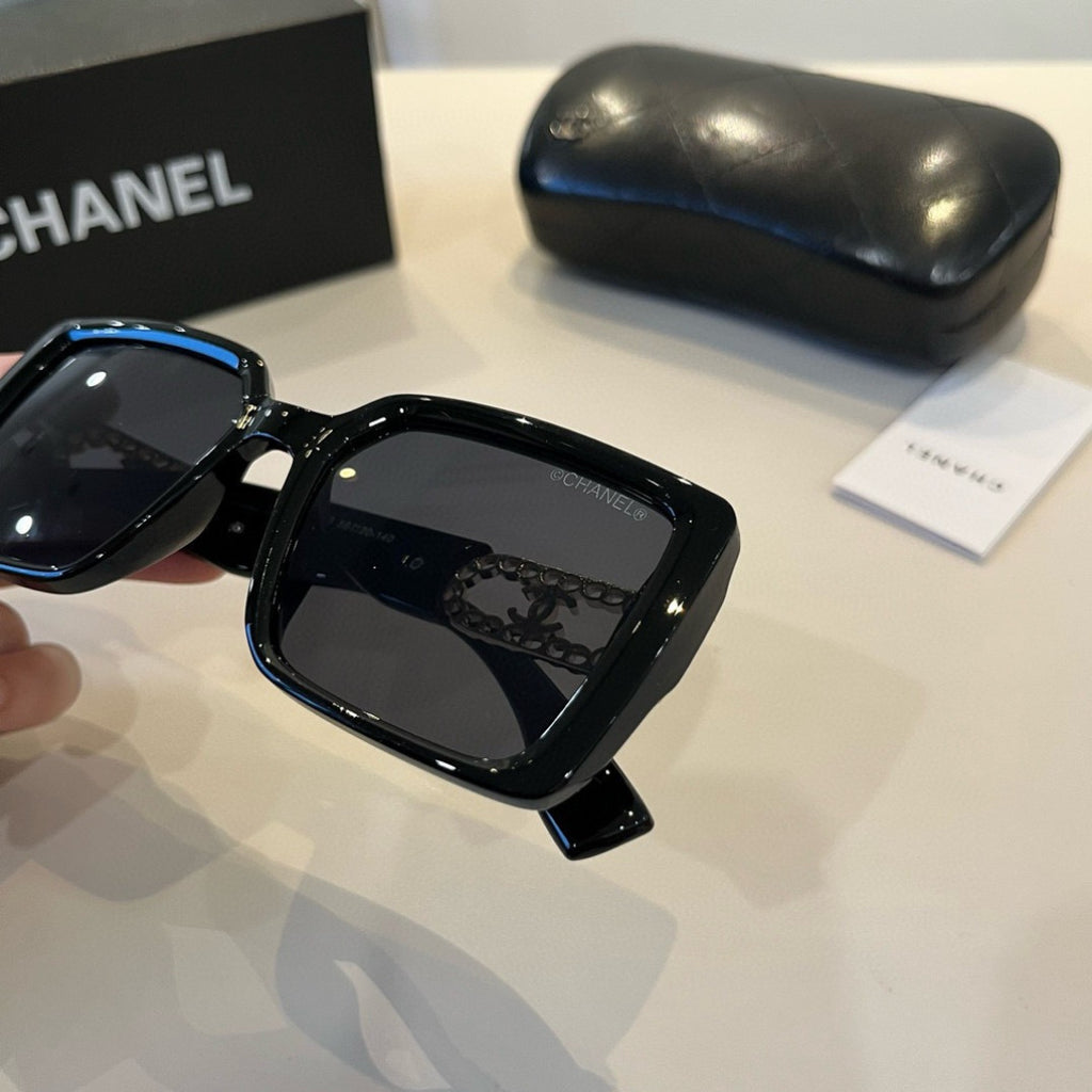 Chanel Oversized Silver Lens Sunglasses for Men & Women - 486680 - detail image 7