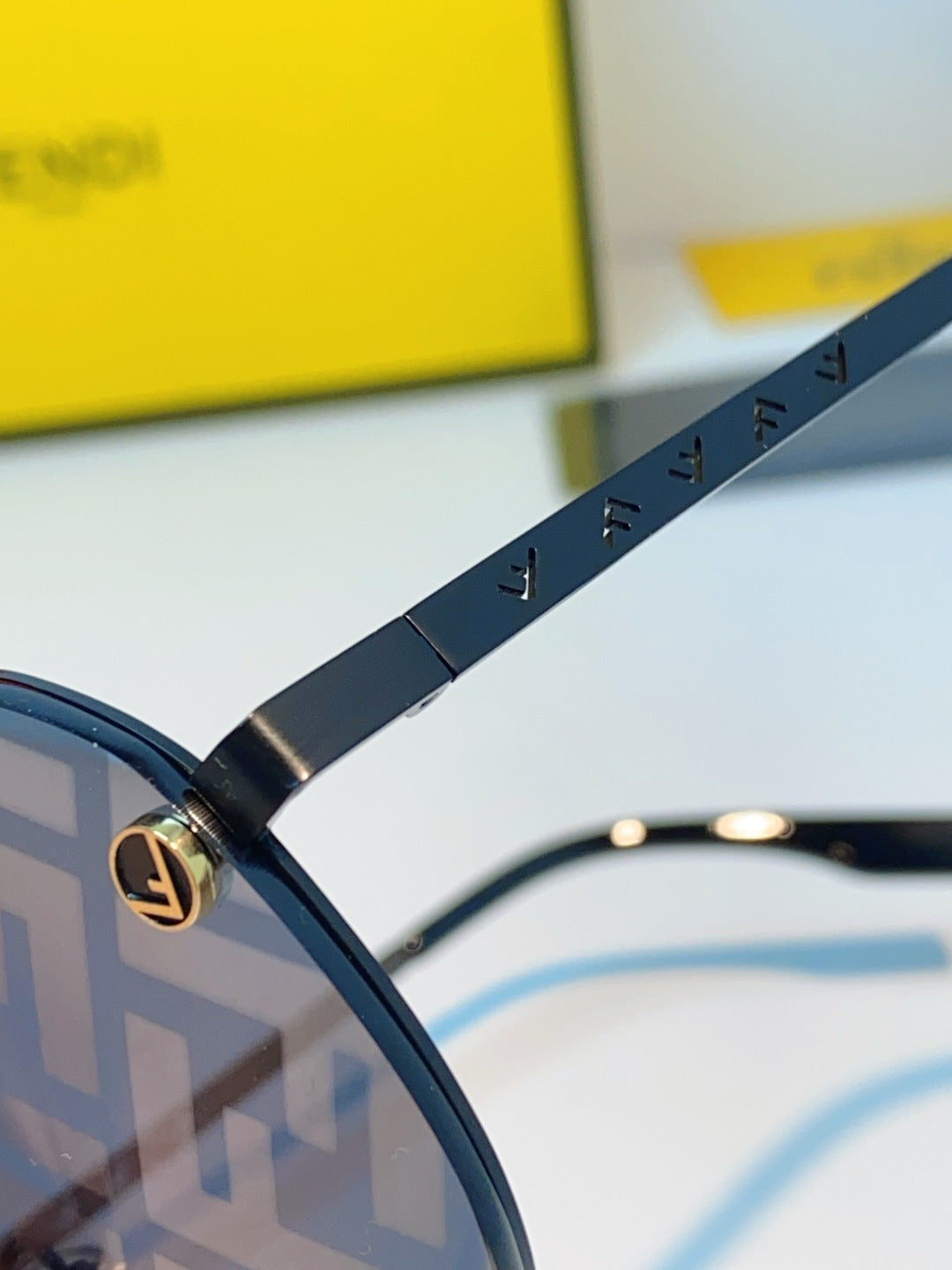 Fendi Lightweight Rimless Blue Lens Sunglasses for Men & Women - 466178 - detail image 8