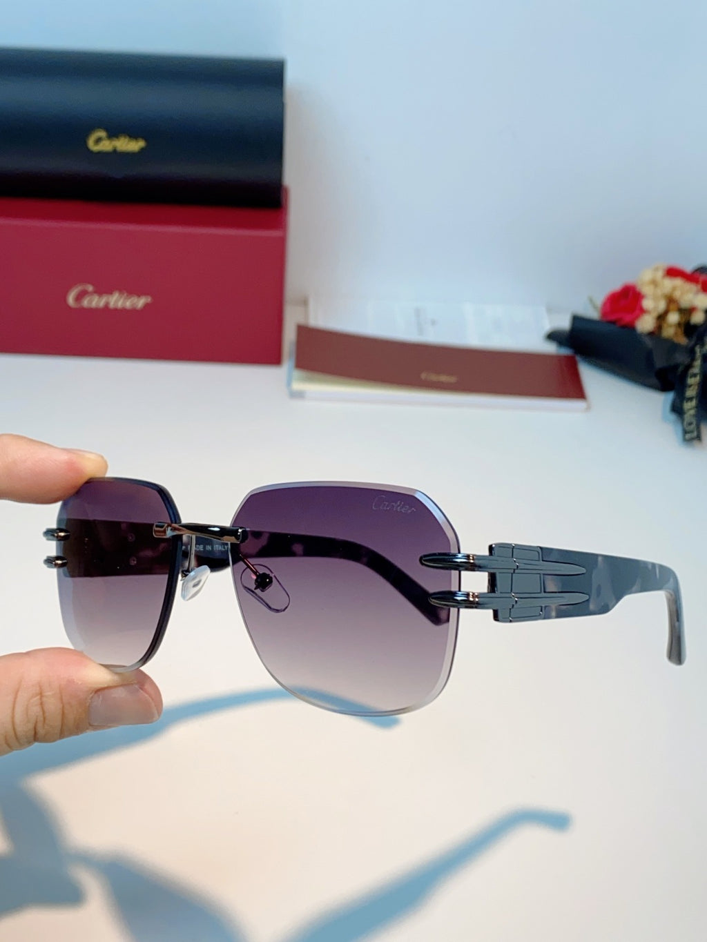 Cartier Polarized Metal Rimless Gray Lens Sunglasses for Men & Women - detail image 6