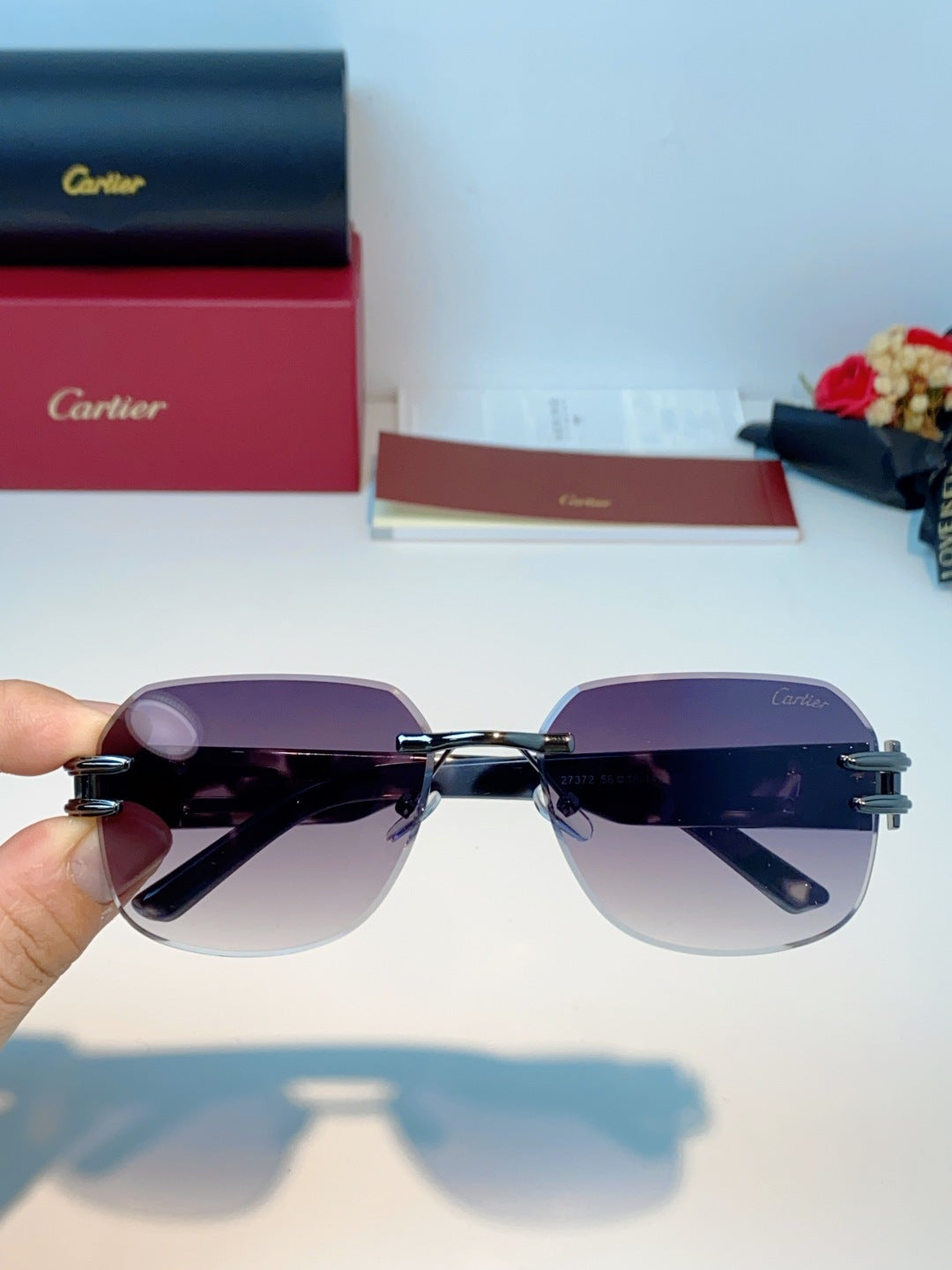 Cartier Polarized Metal Rimless Gray Lens Sunglasses for Men & Women - detail image 4
