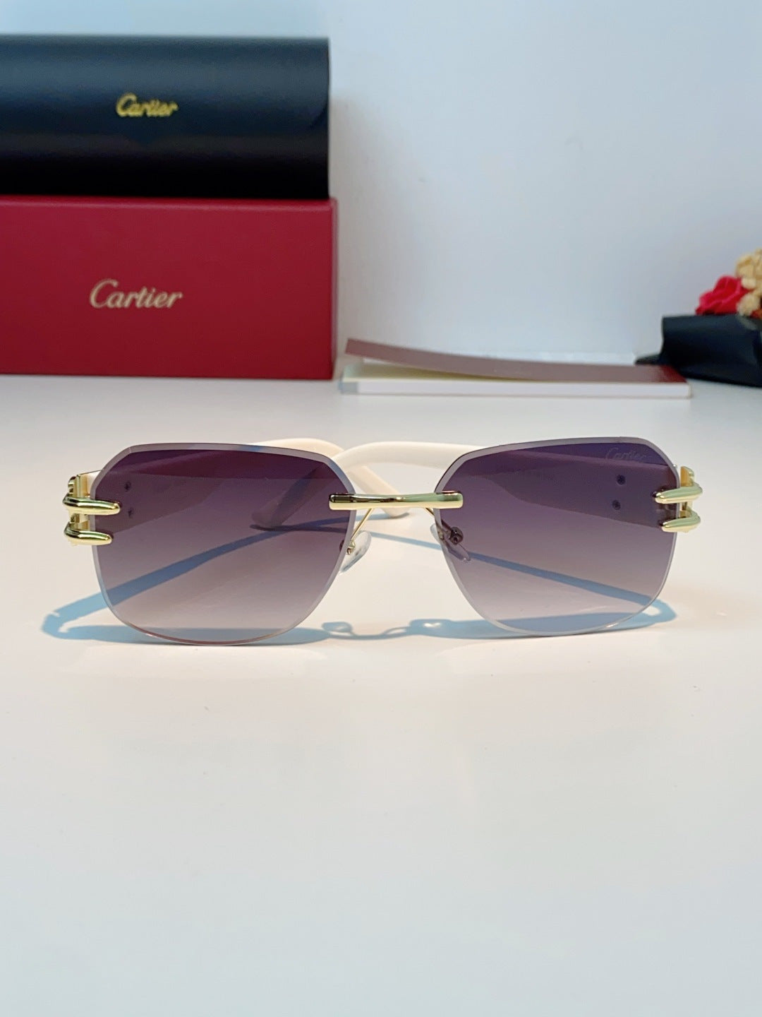 Cartier Polarized Metal Rimless Purple Lens Sunglasses for Men & Women - detail image 2