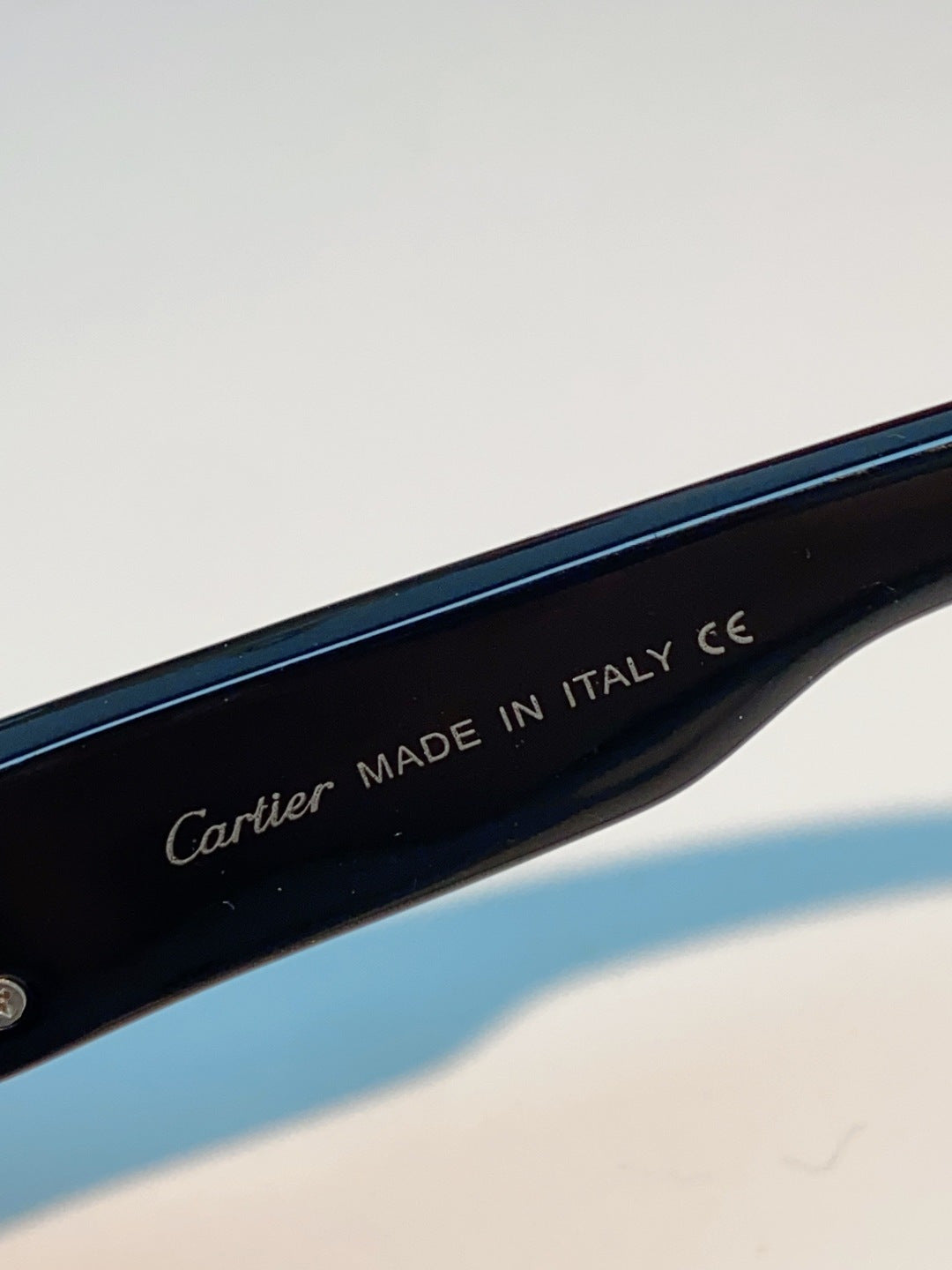 Cartier Polarized Metal Rimless Black Lens Sunglasses for Men & Women - detail image 8