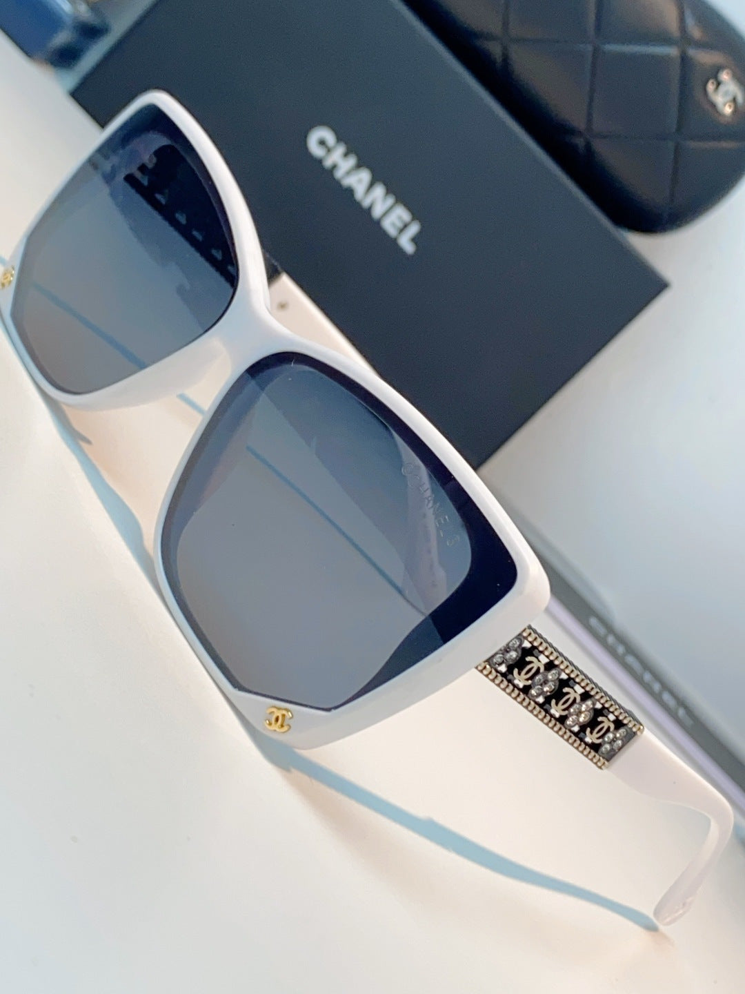 Chanel Cat-Eye Blue Lens Sunglasses for Women - 465191 - detail image 7