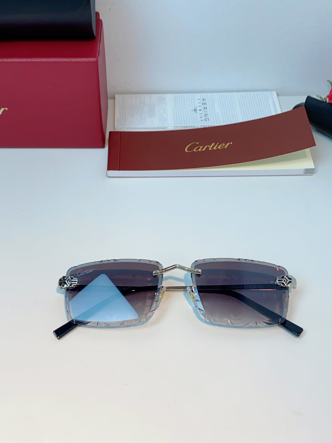 Cartier Lightweight Rimless Gray Lens Sunglasses for Men & Women - 487365 - detail image 9