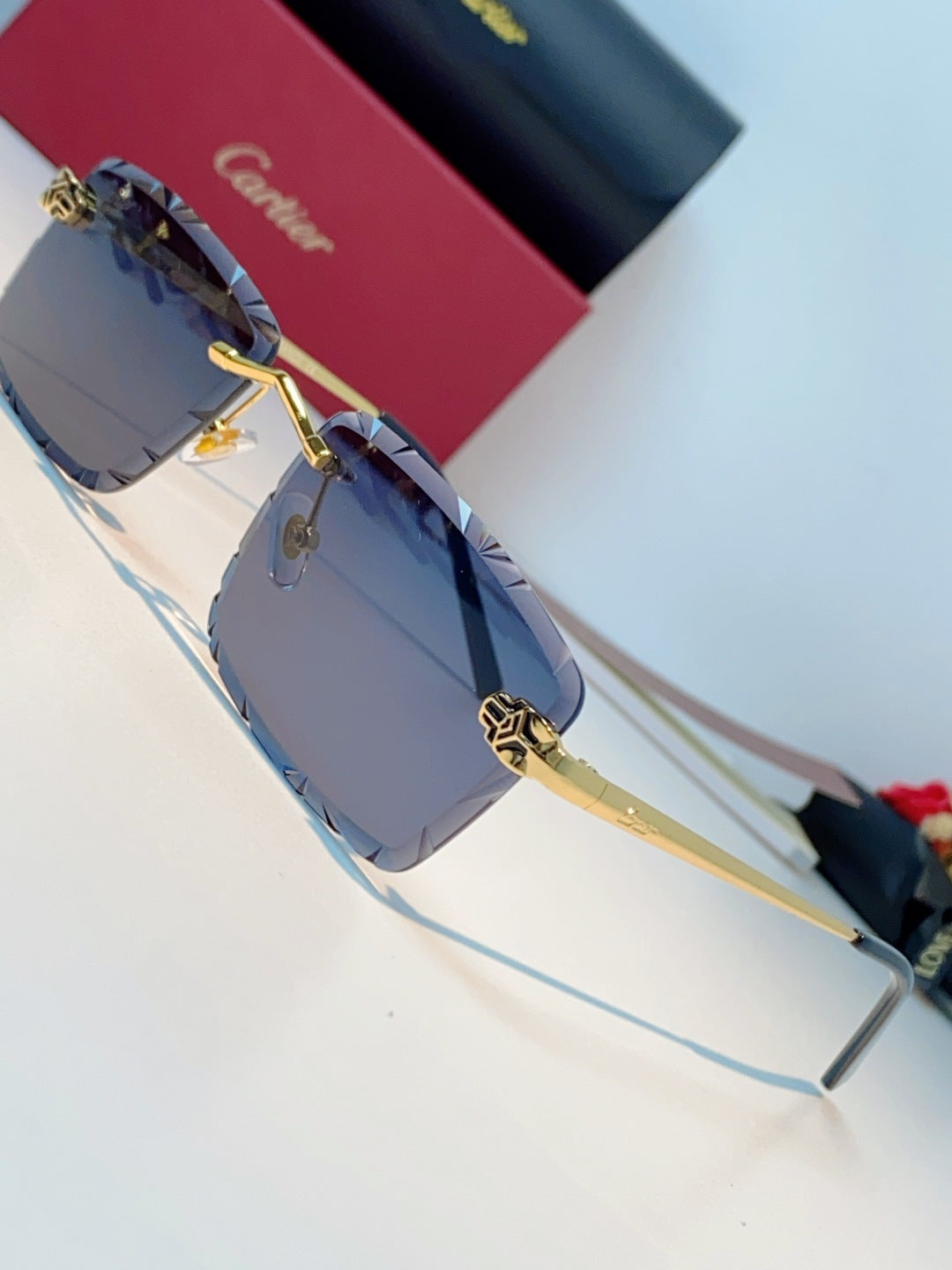 Cartier Lightweight Rimless Gray Lens Sunglasses for Men & Women - 487366 - detail image 7