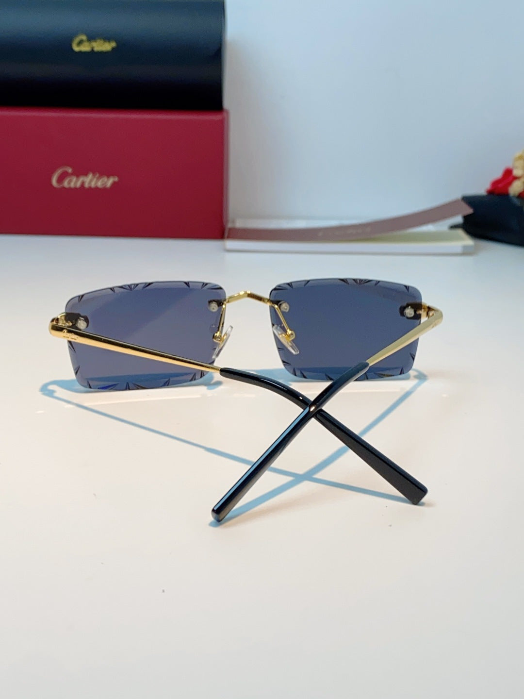 Cartier Lightweight Rimless Gray Lens Sunglasses for Men & Women - 487366 - detail image 3