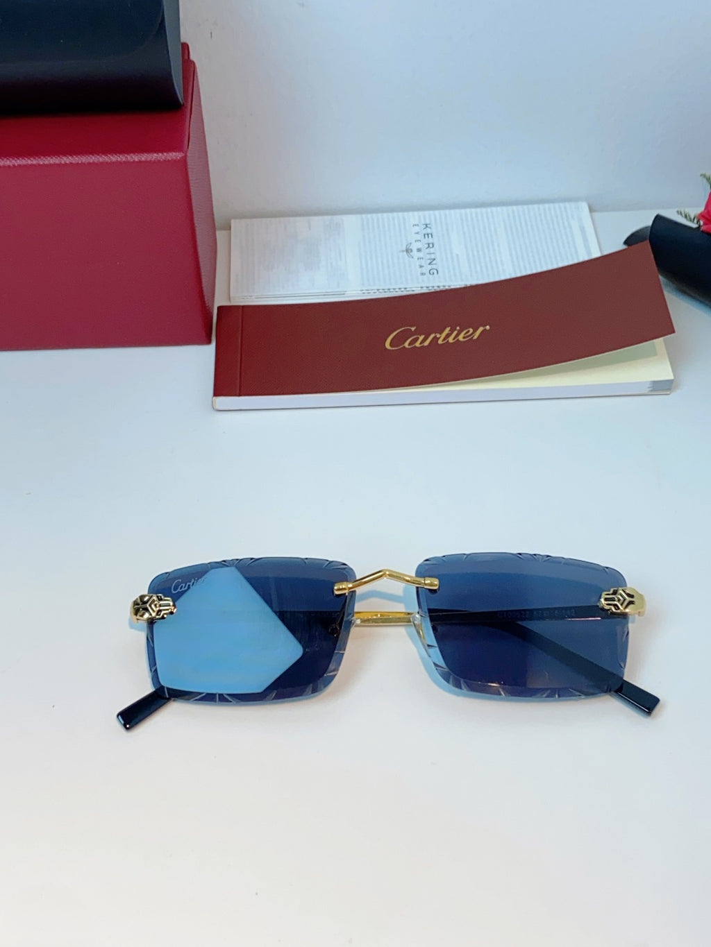 Cartier Lightweight Rimless Gray Lens Sunglasses for Men & Women - 487366 - detail image 9