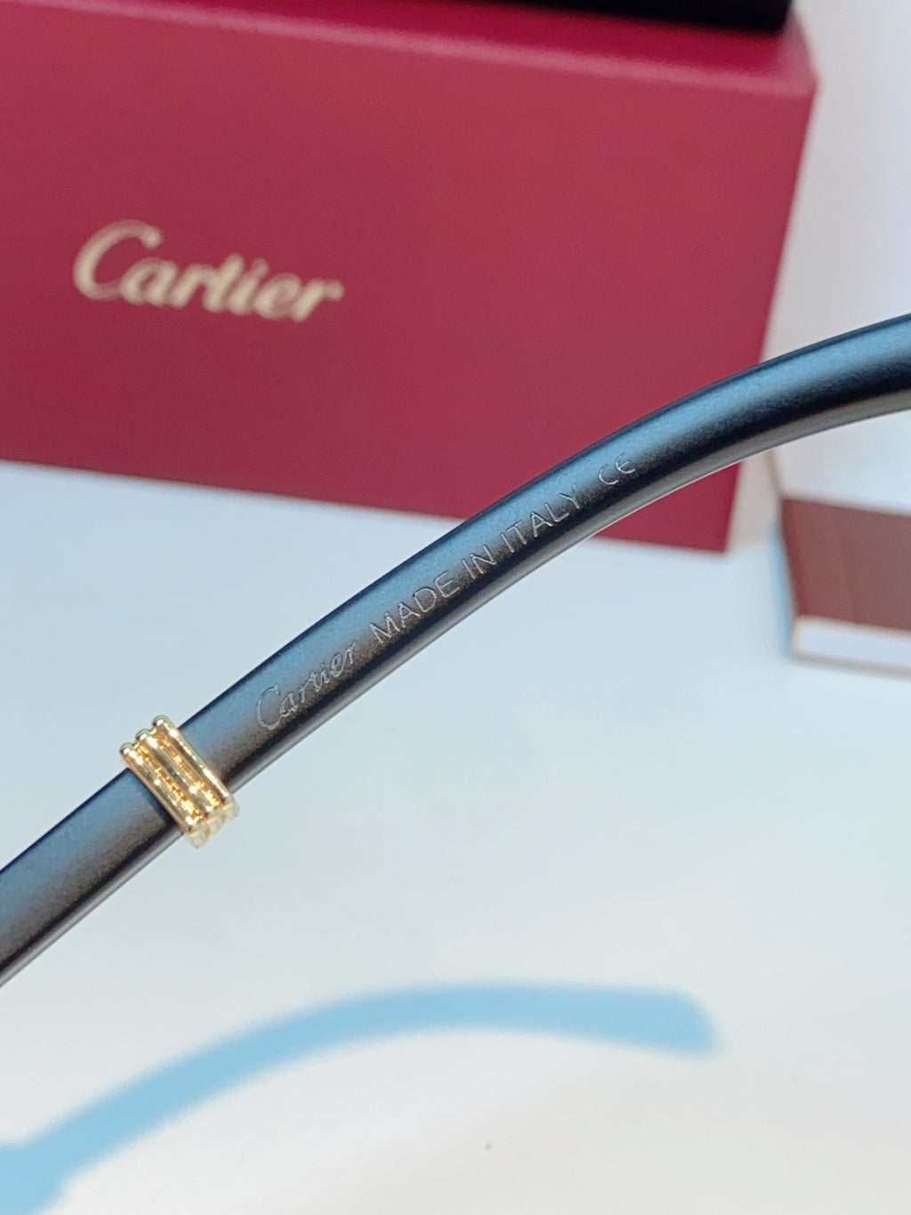 Cartier Lightweight Rimless Blue Lens Sunglasses for Men & Women - 487315 - detail image 8