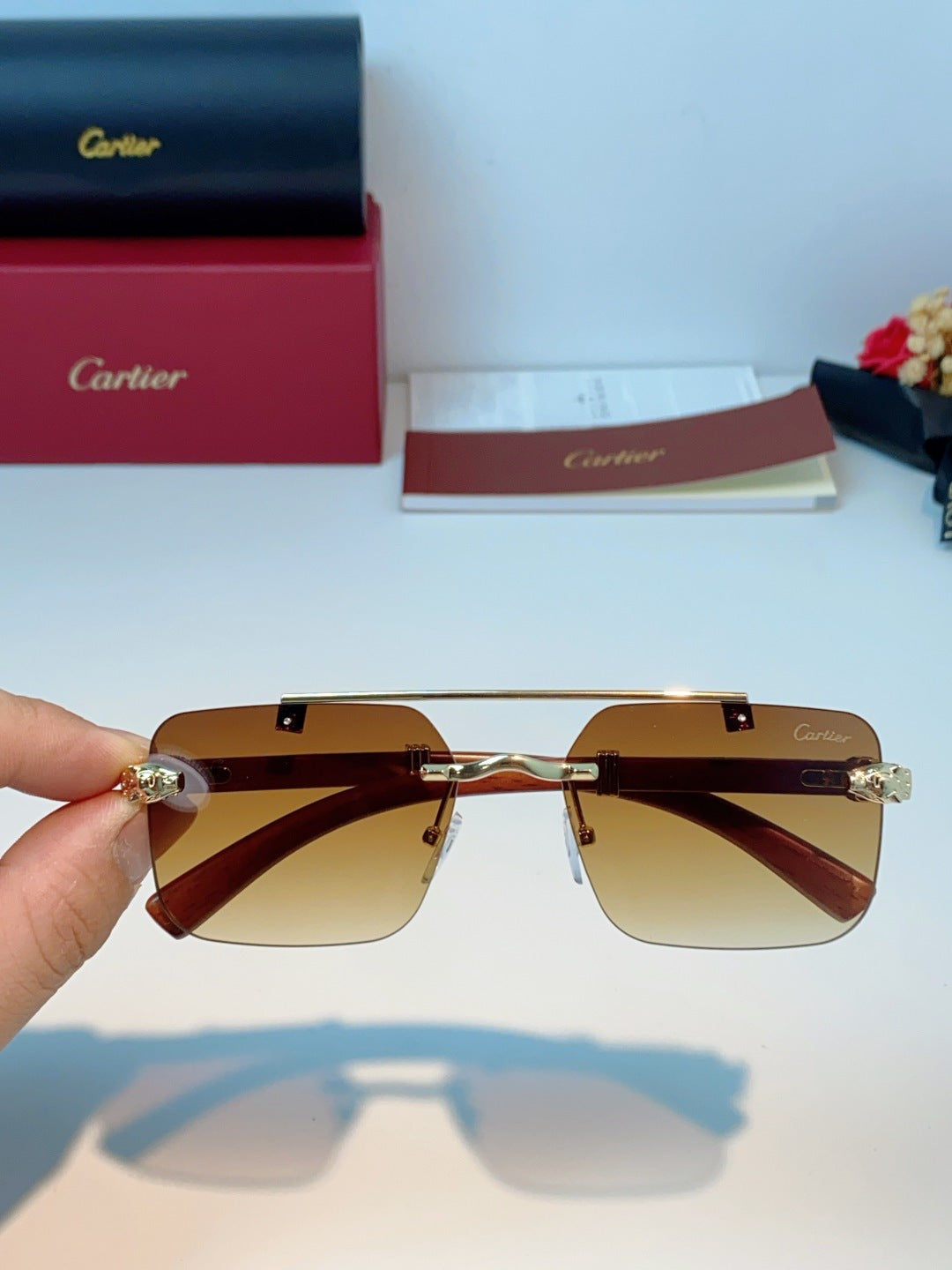 Cartier Lightweight Rimless Orange Lens Sunglasses for Men & Women - 487316 - detail image 4