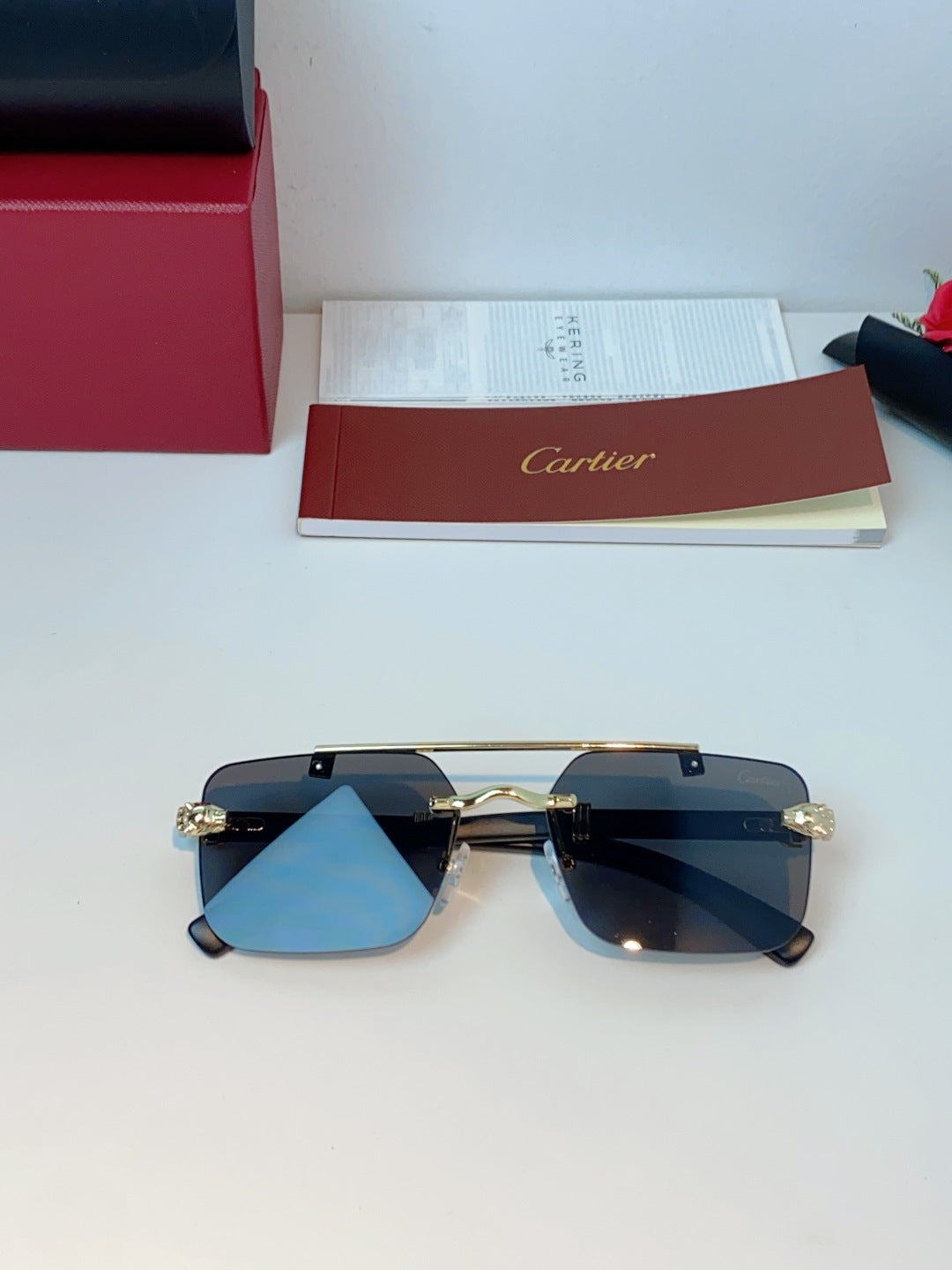 Cartier Lightweight Rimless Gray Lens Sunglasses for Men & Women - 487317 - detail image 9