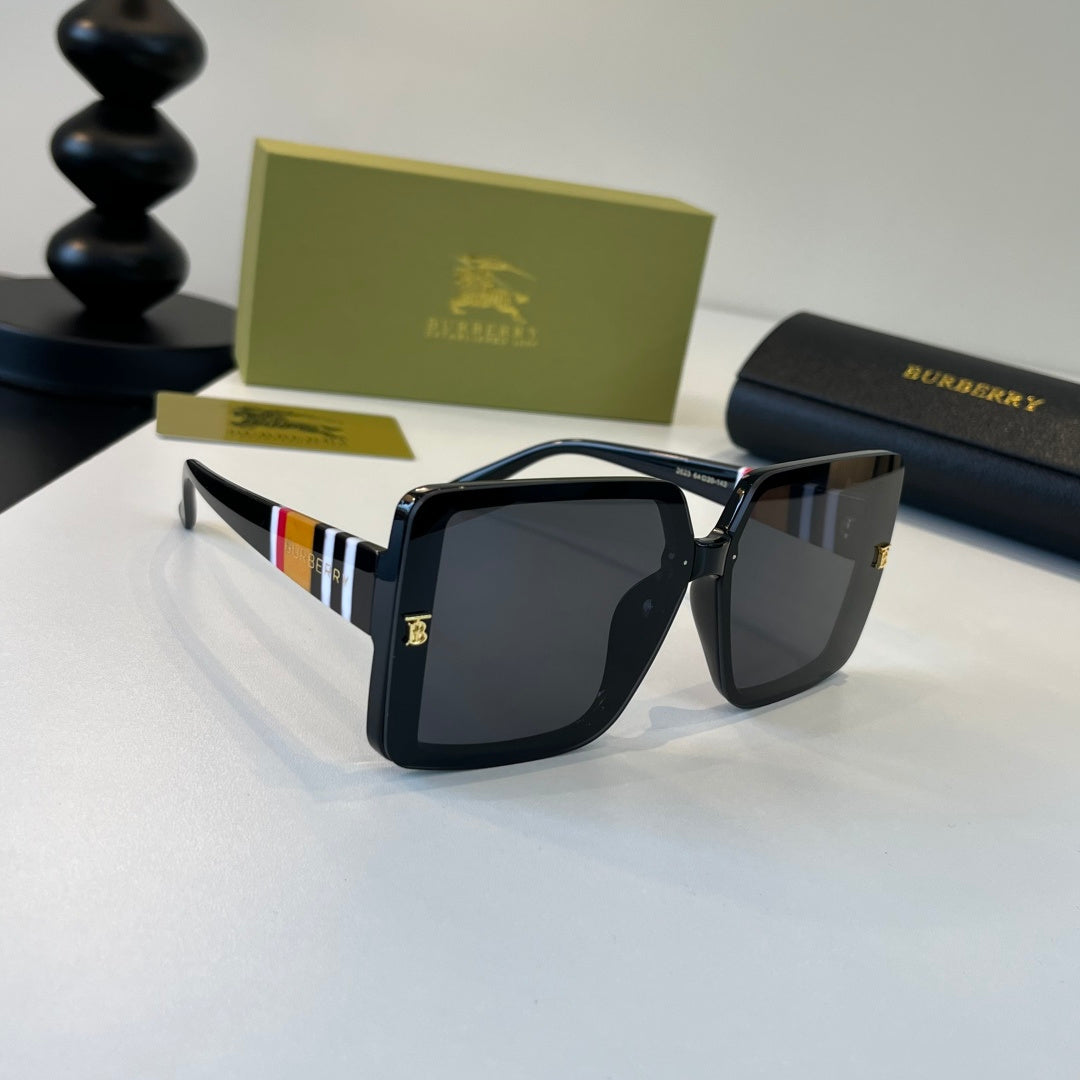 Burberry Fashion Black Lens Sunglasses for Men & Women - 372315