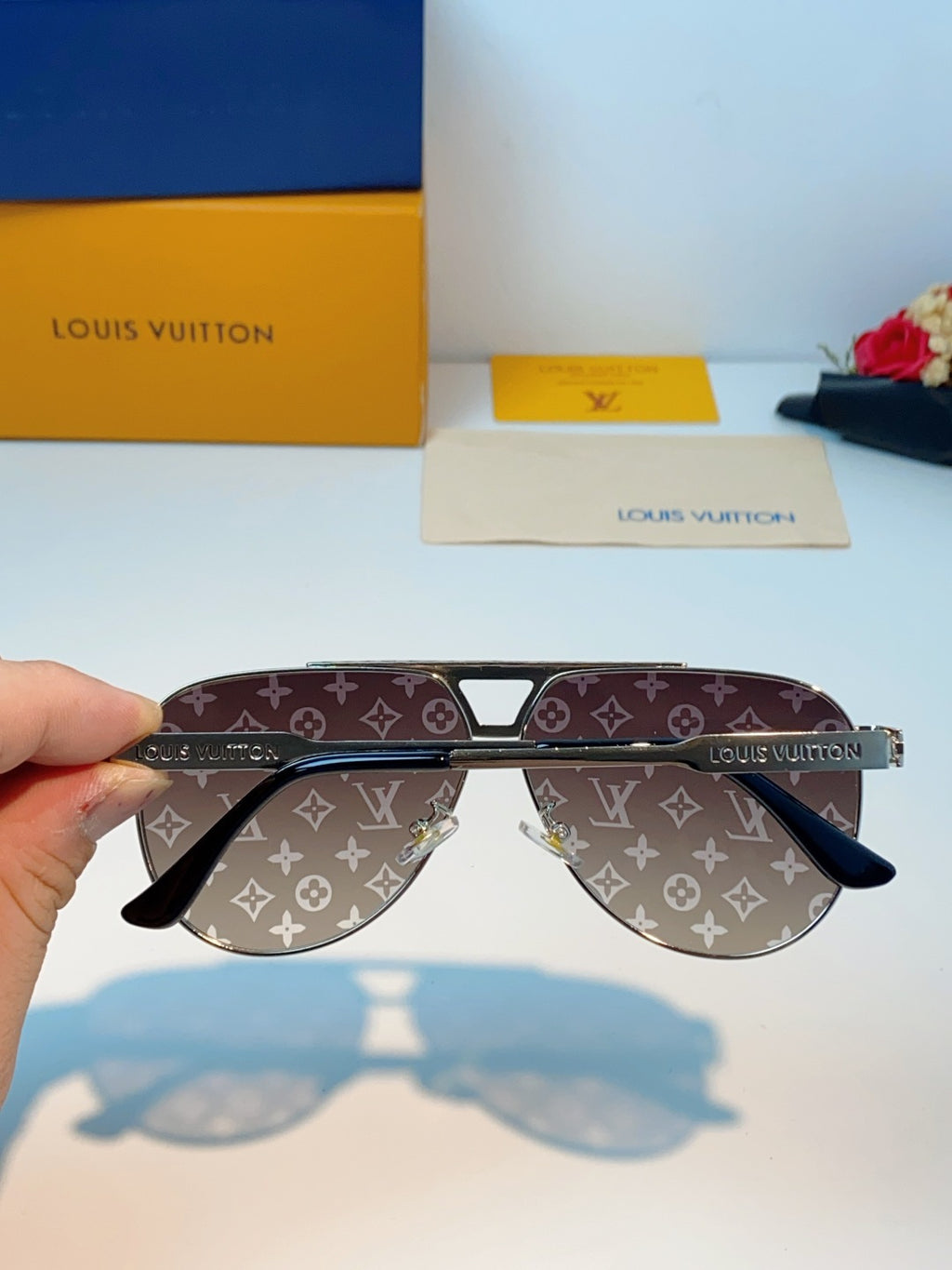 Louis Vuitton Metal Aviator Silver Lens Sunglasses for Men - 486209 - detail image 5