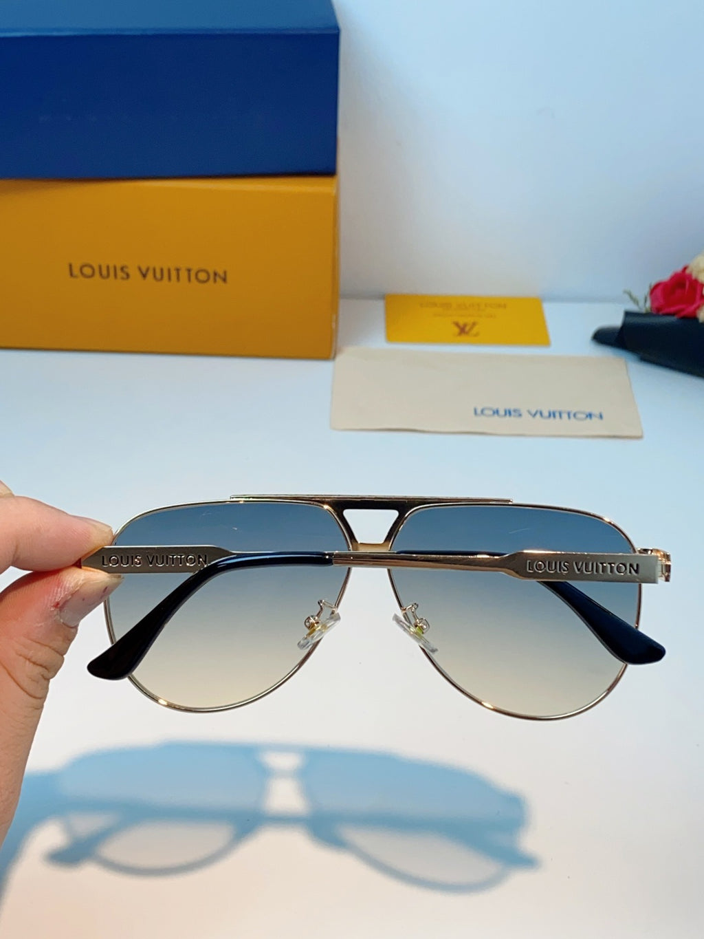 Louis Vuitton Metal Aviator Silver Lens Sunglasses for Men - 486210 - detail image 5