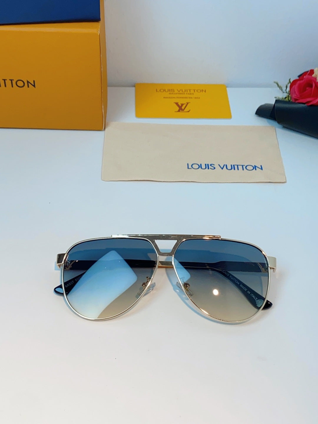 Louis Vuitton Metal Aviator Silver Lens Sunglasses for Men - 486210 - detail image 9