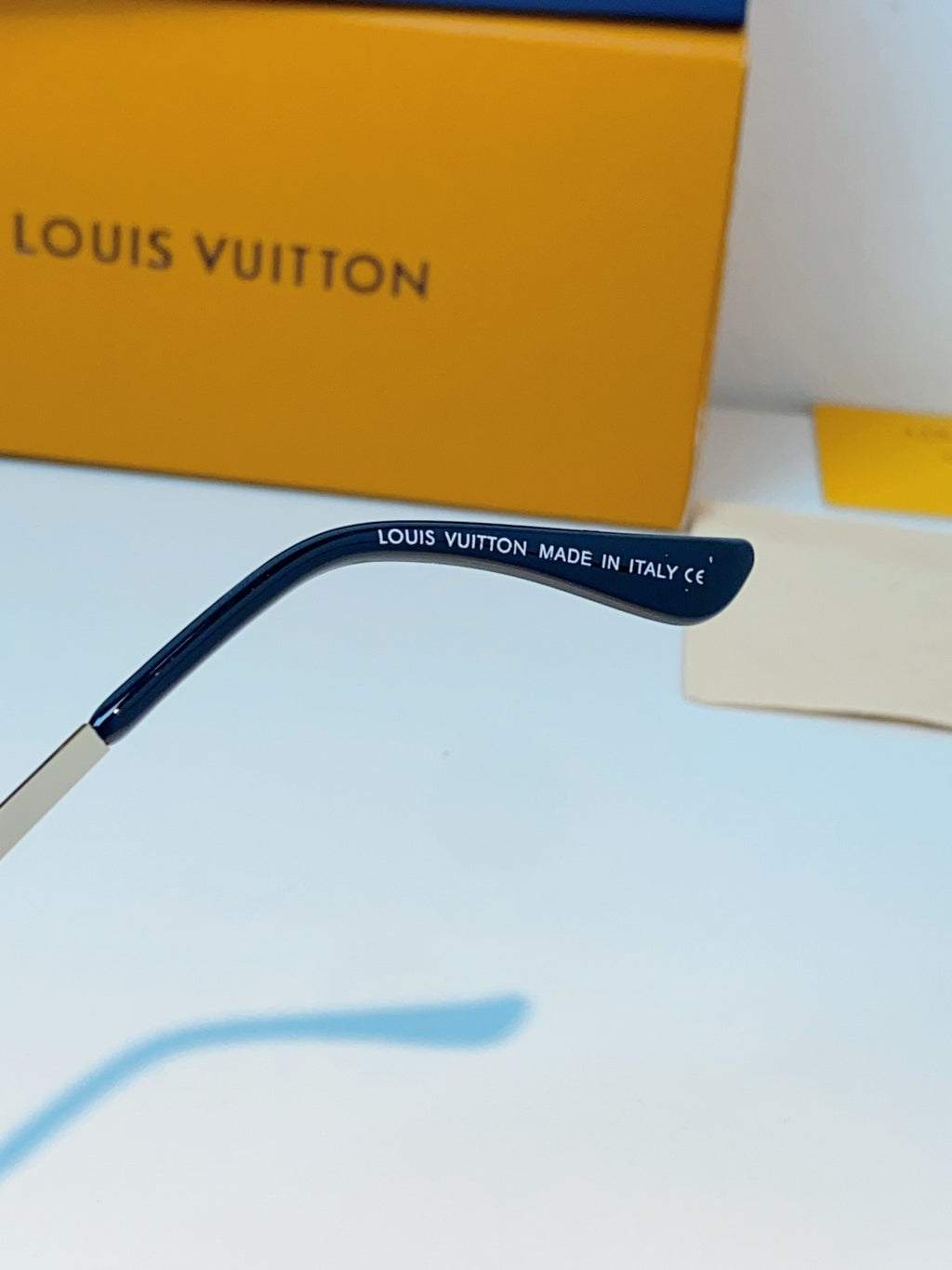 Louis Vuitton Metal Aviator Brown Lens Sunglasses for Men - detail image 8