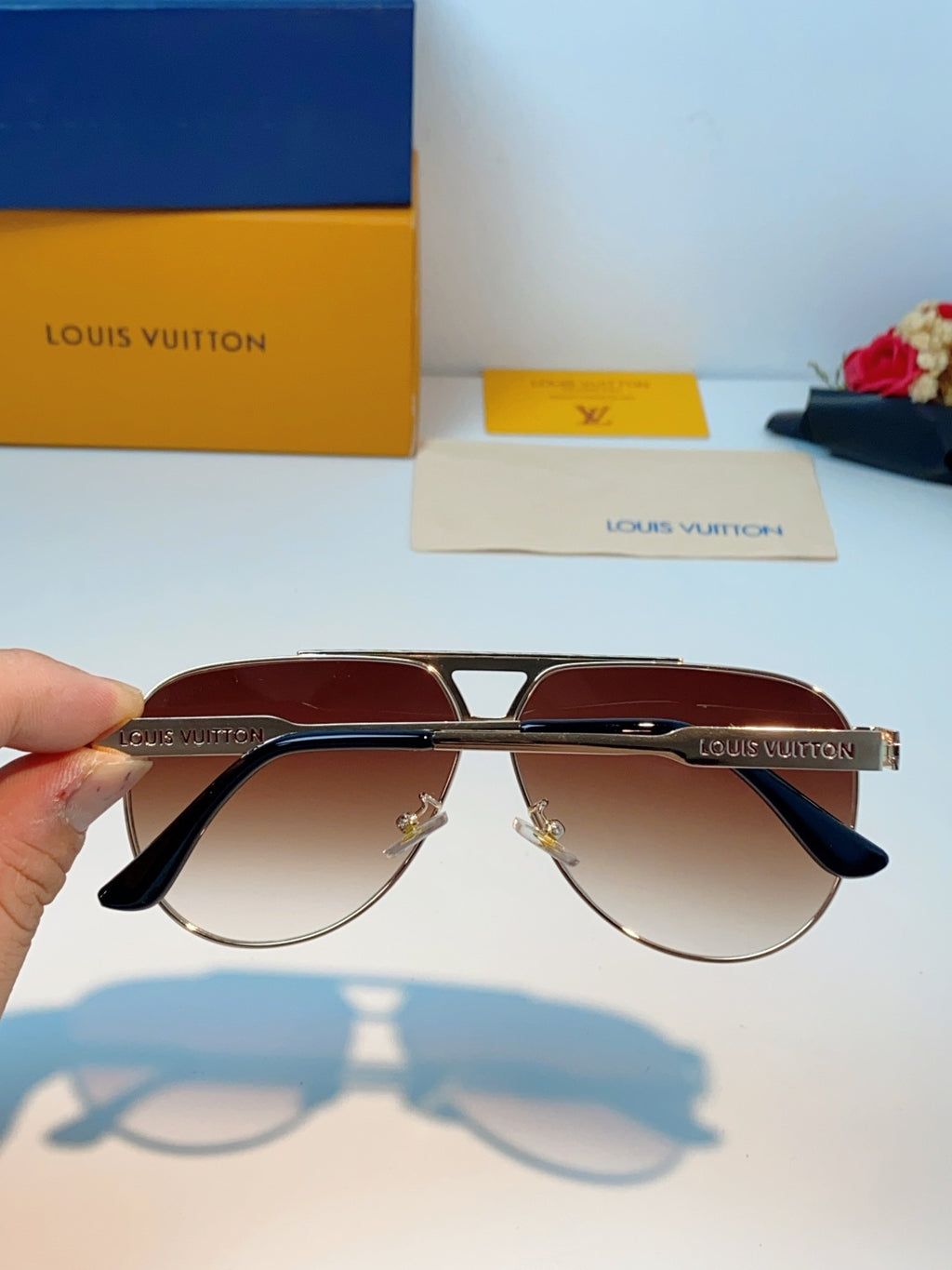 Louis Vuitton Metal Aviator Brown Lens Sunglasses for Men - detail image 5