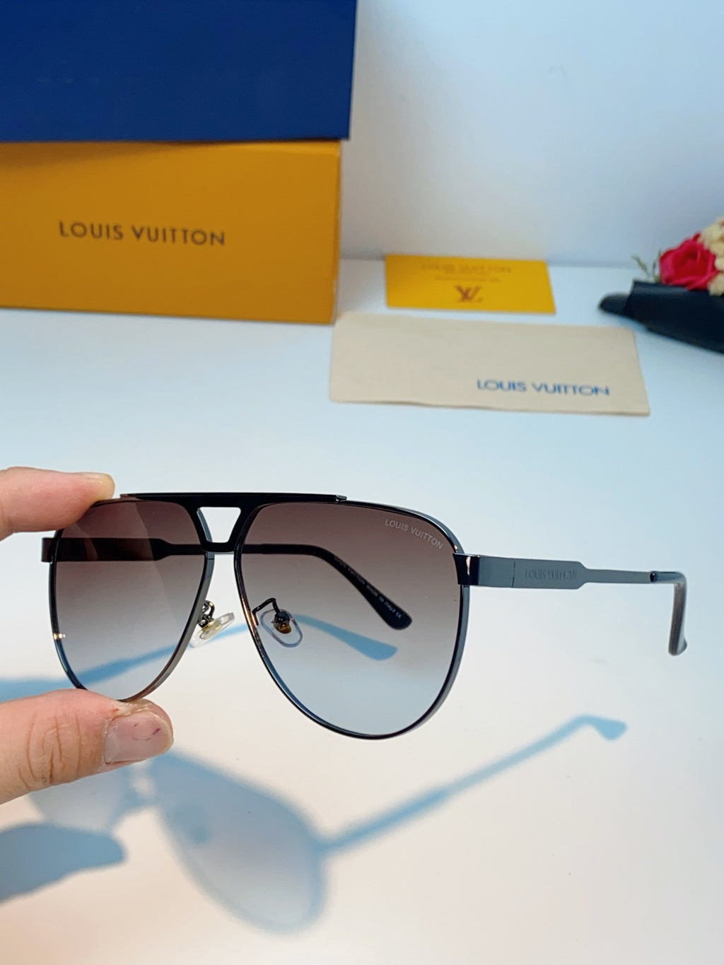 Louis Vuitton Metal Aviator Silver Lens Sunglasses for Men - detail image 6