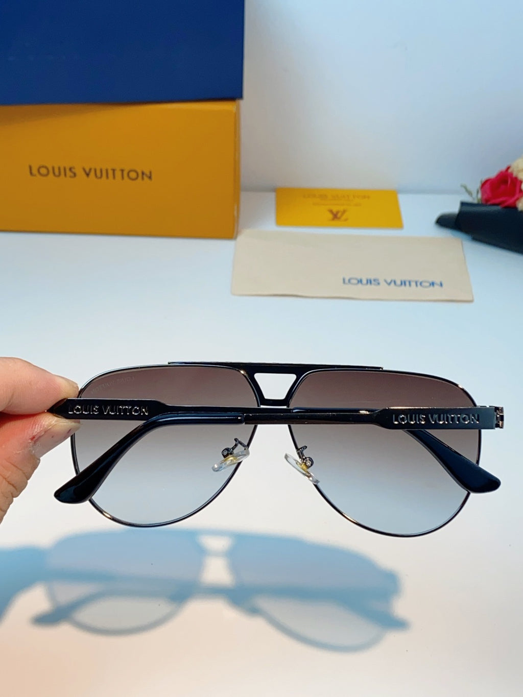 Louis Vuitton Metal Aviator Silver Lens Sunglasses for Men - detail image 5