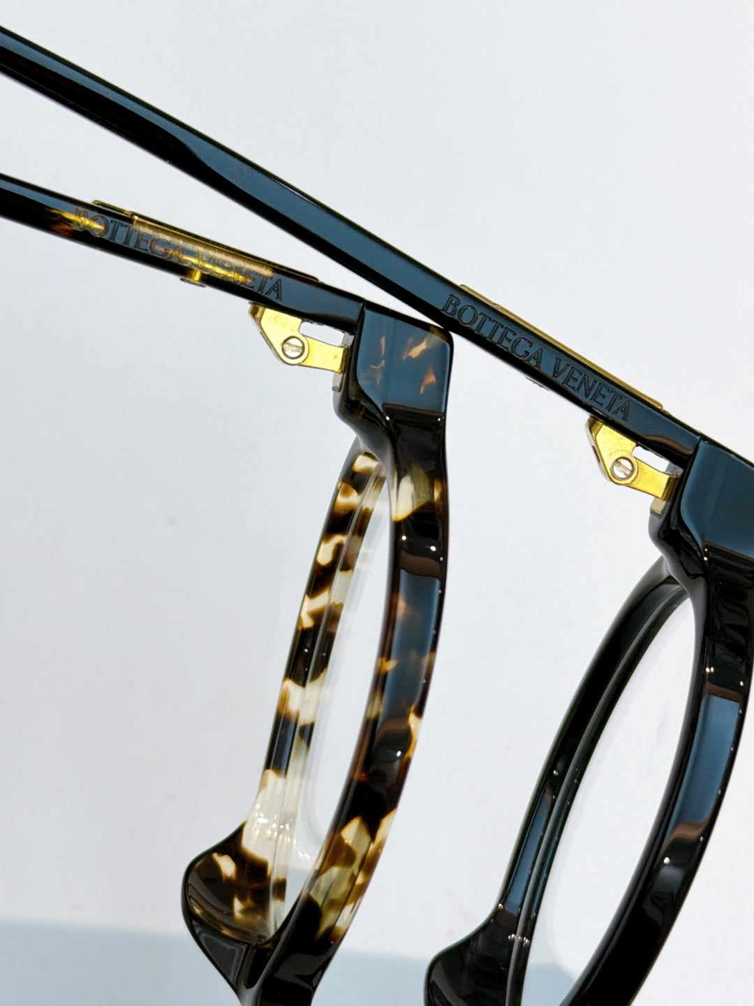 Bottega Veneta BV1388S Fashion Brown Lens Sunglasses for Men & Women - detail image 9