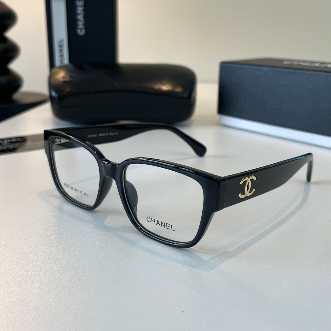 Chanel Oversized Silver Lens Sunglasses for Men & Women - 486650 - detail image 3