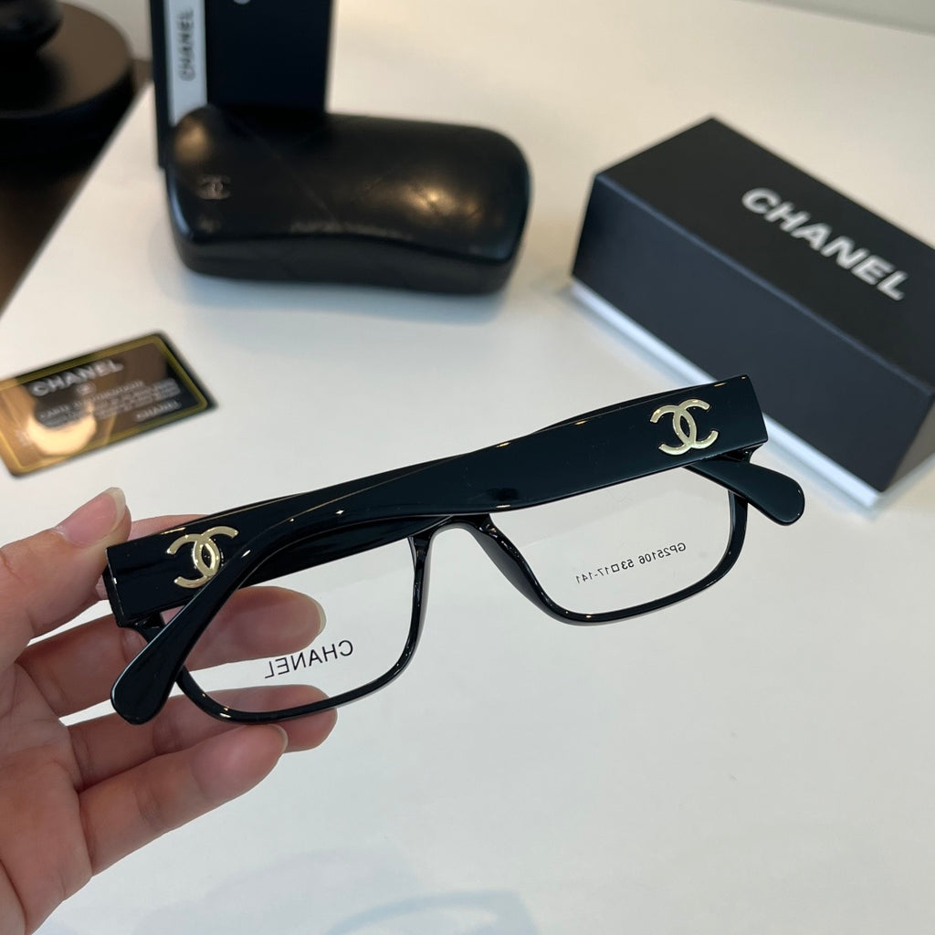 Chanel Oversized Silver Lens Sunglasses for Men & Women - 486650 - detail image 7