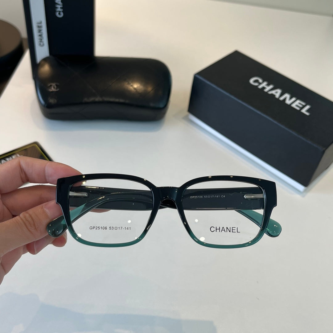 Chanel Oversized Silver Lens Sunglasses for Men & Women - 486651 - detail image 5