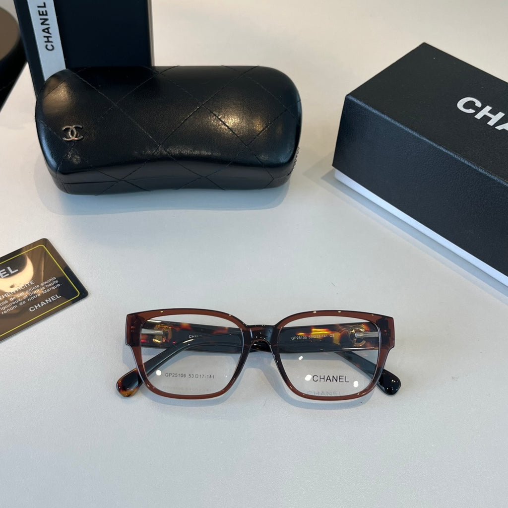 Chanel Oversized Silver Lens Sunglasses for Men & Women - 486652 - detail image 4