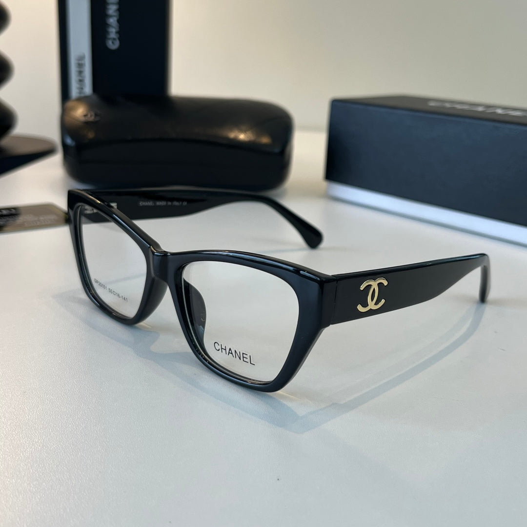 Chanel Oversized Silver Lens Sunglasses for Men & Women - 486654 - detail image 3
